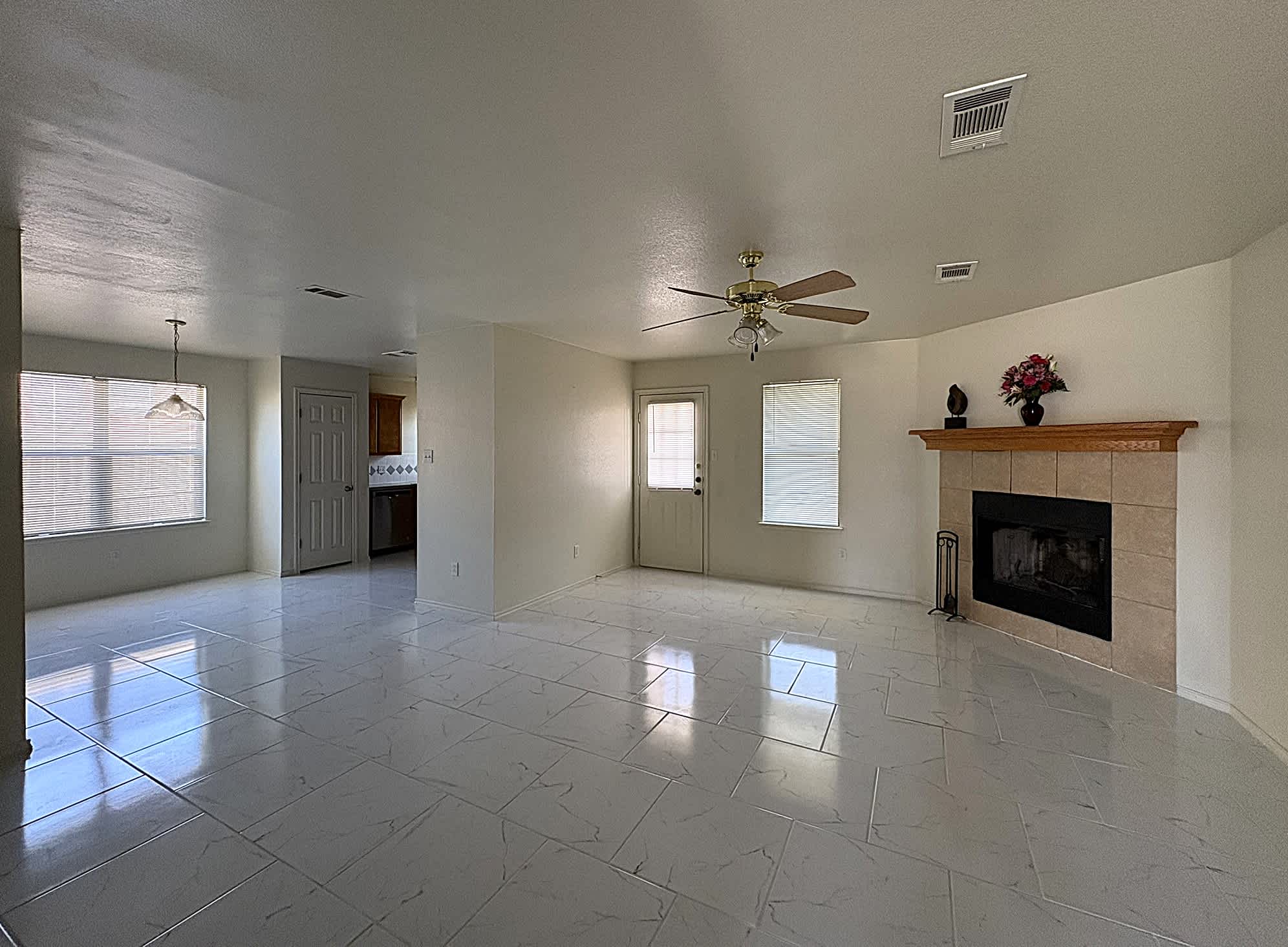1117 Katelyn Cir – photo 4