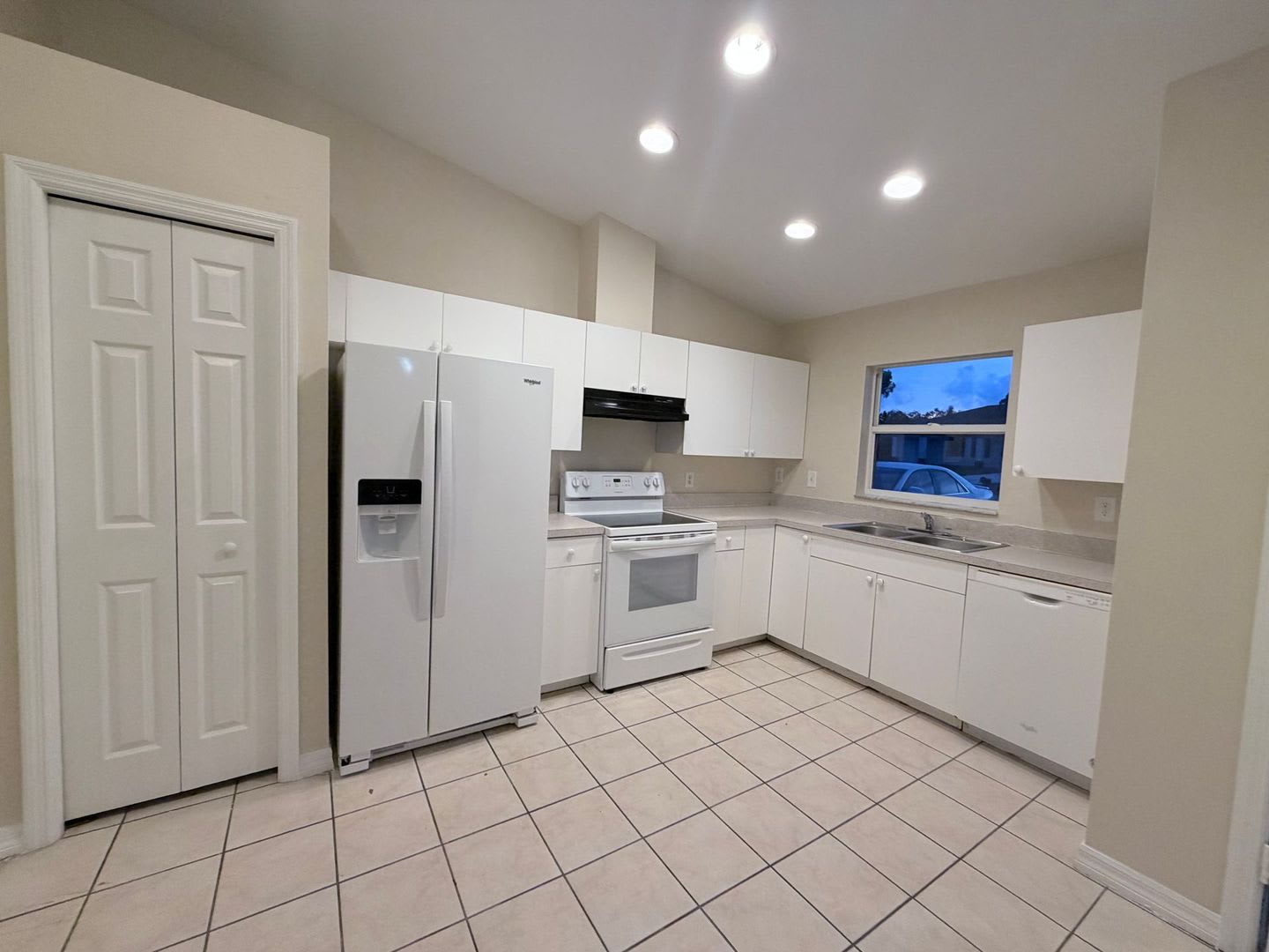 4538 Golfview Blvd – photo 4