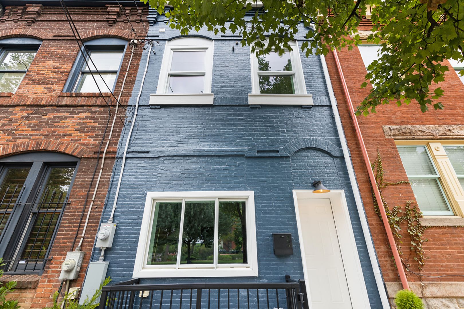 Furnished Luxury Home for Rent-Historic Deutschtown/Northside – photo 3