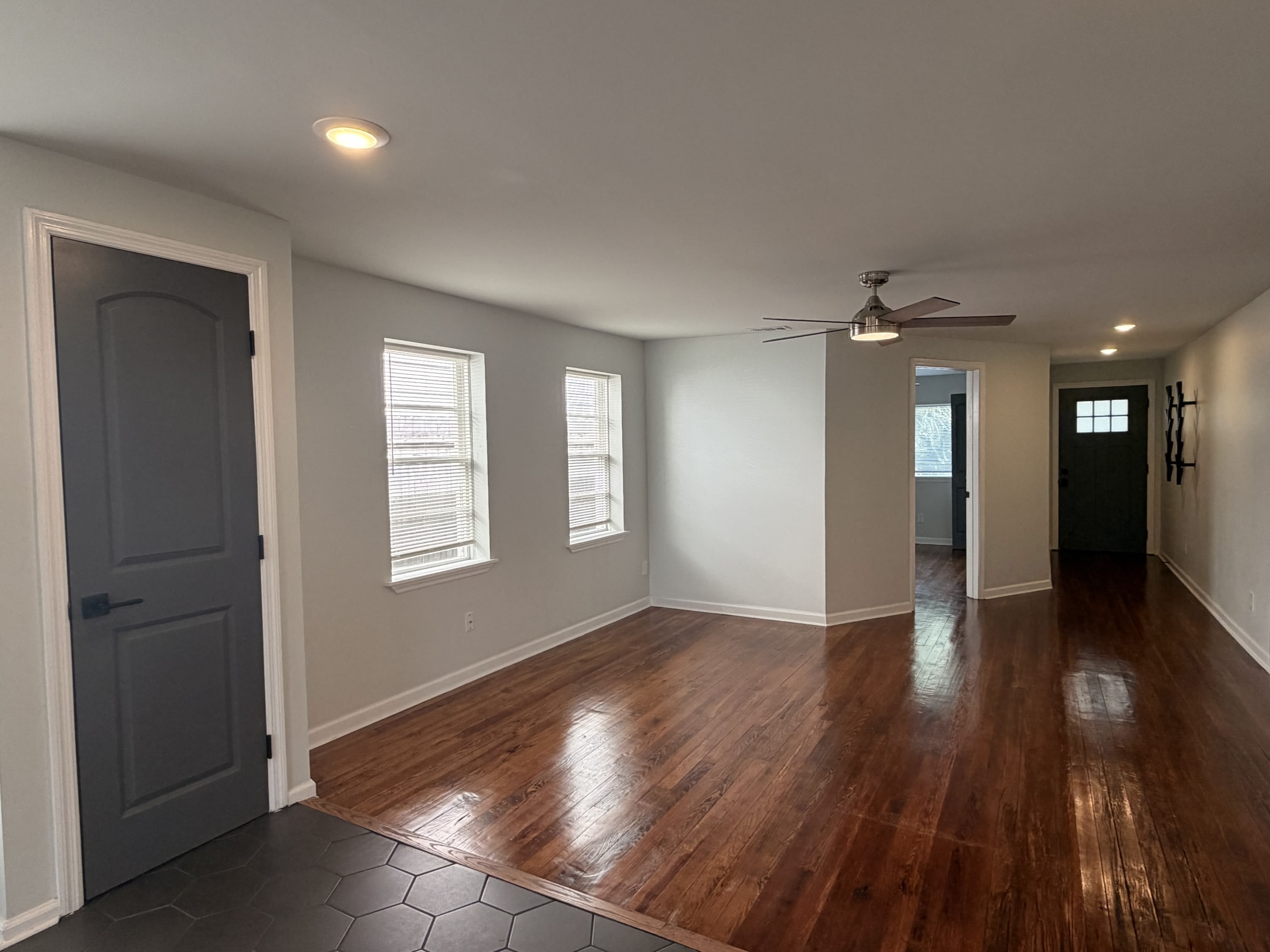 505 East 35Th Street – photo 4