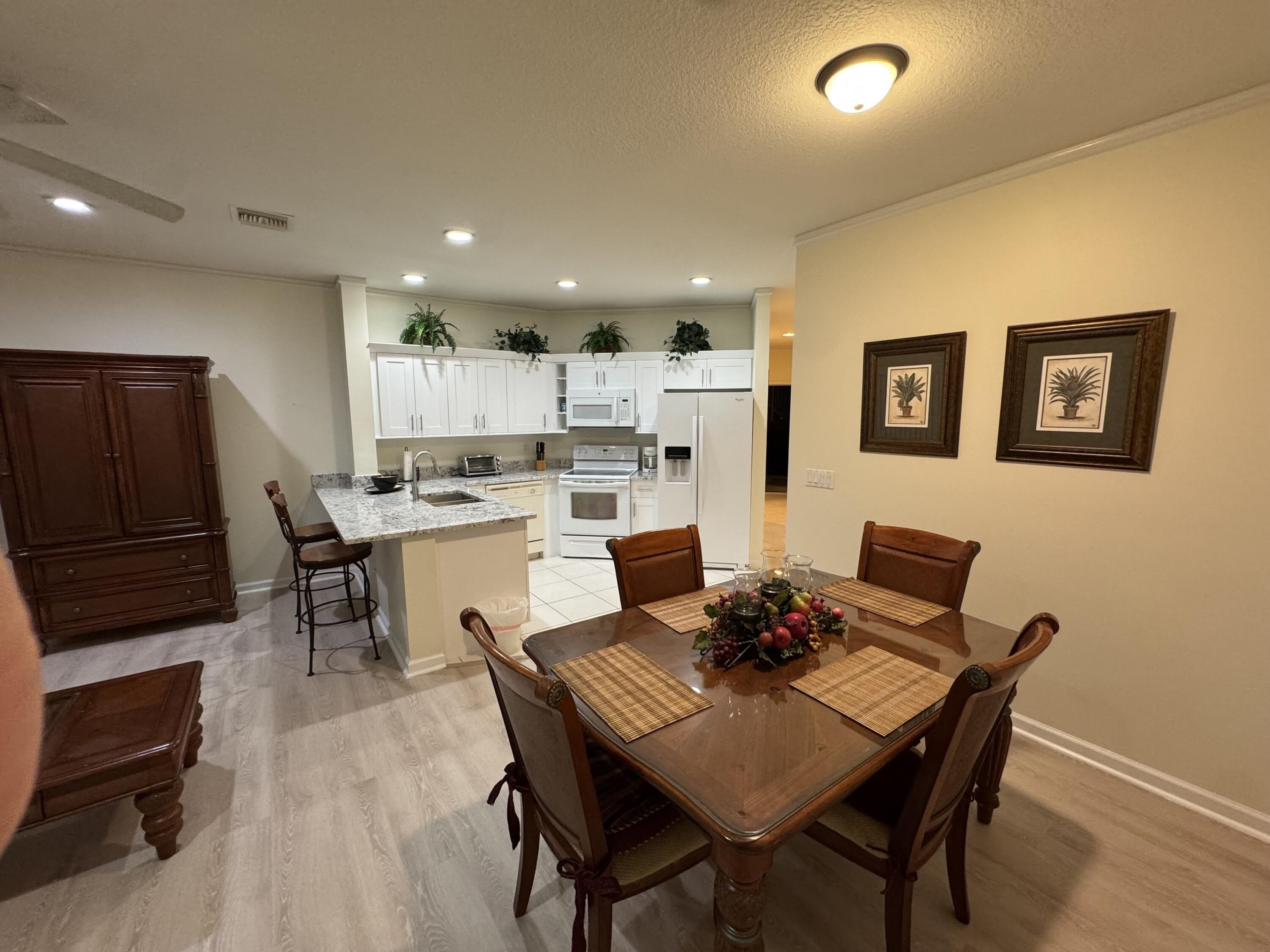 8246 Mulligan Circle – photo 4