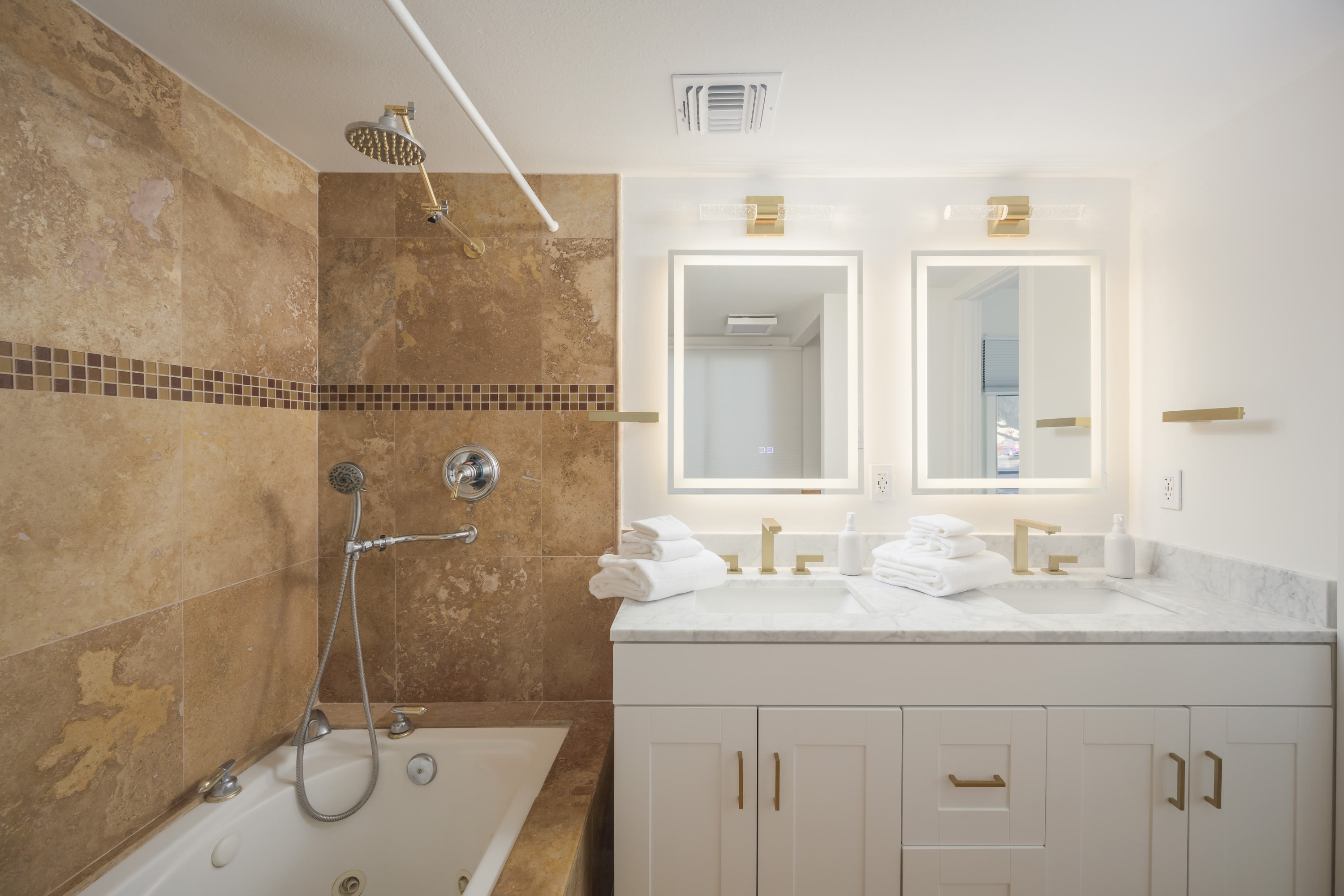 5818 North Granite Reef Road – photo 5