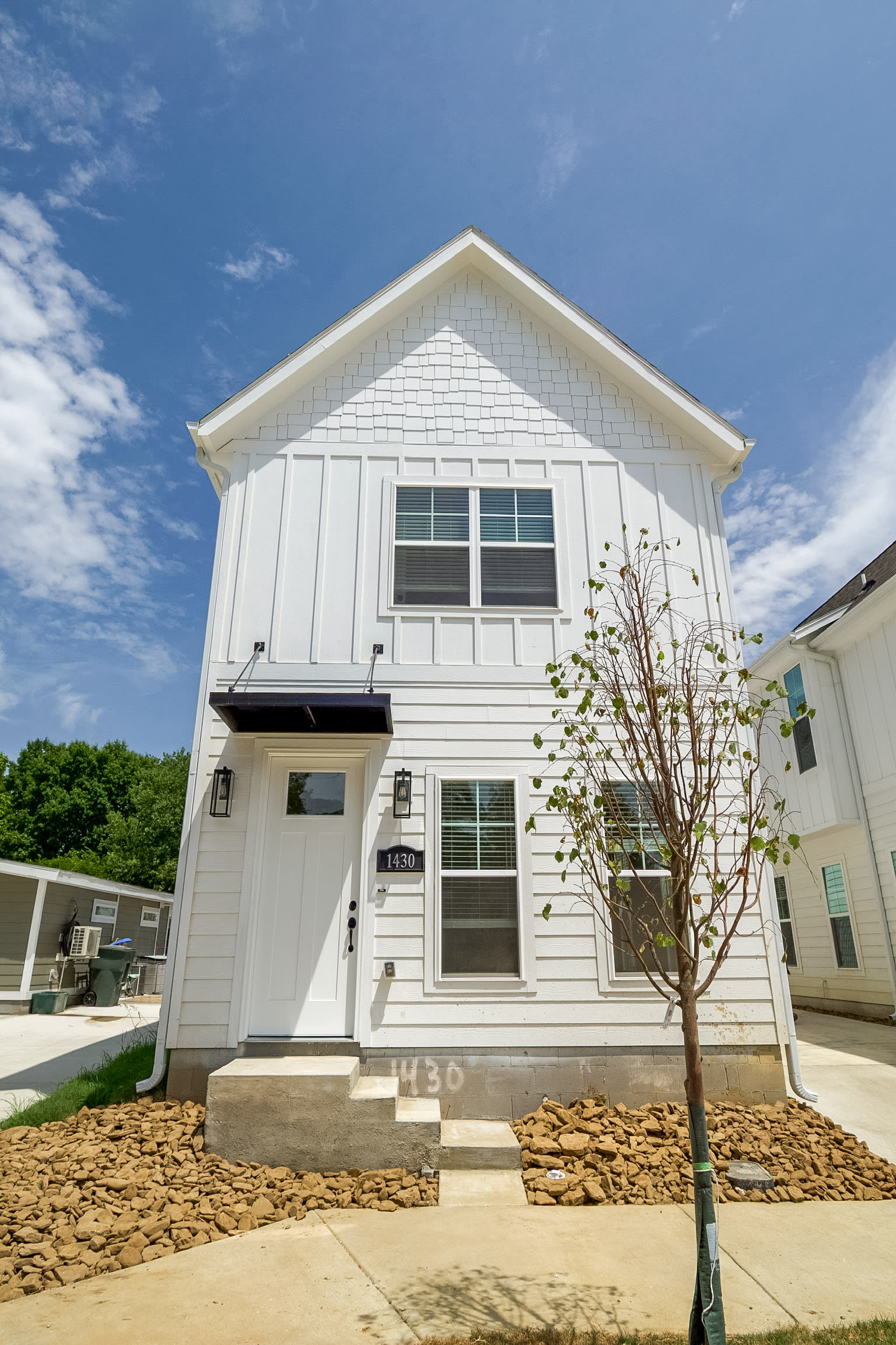 1430 Dunn Avenue – photo 1