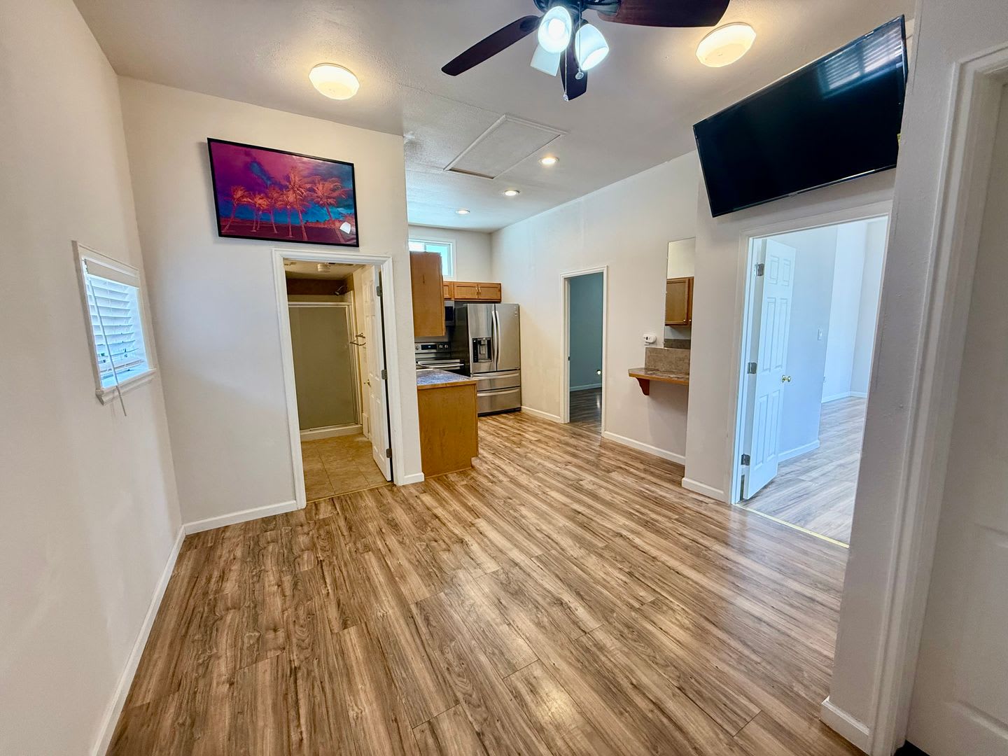 2 bedroom House Located In Central Loveland – photo 2