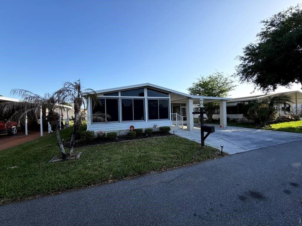 161 GREENVIEW Drive – photo 2
