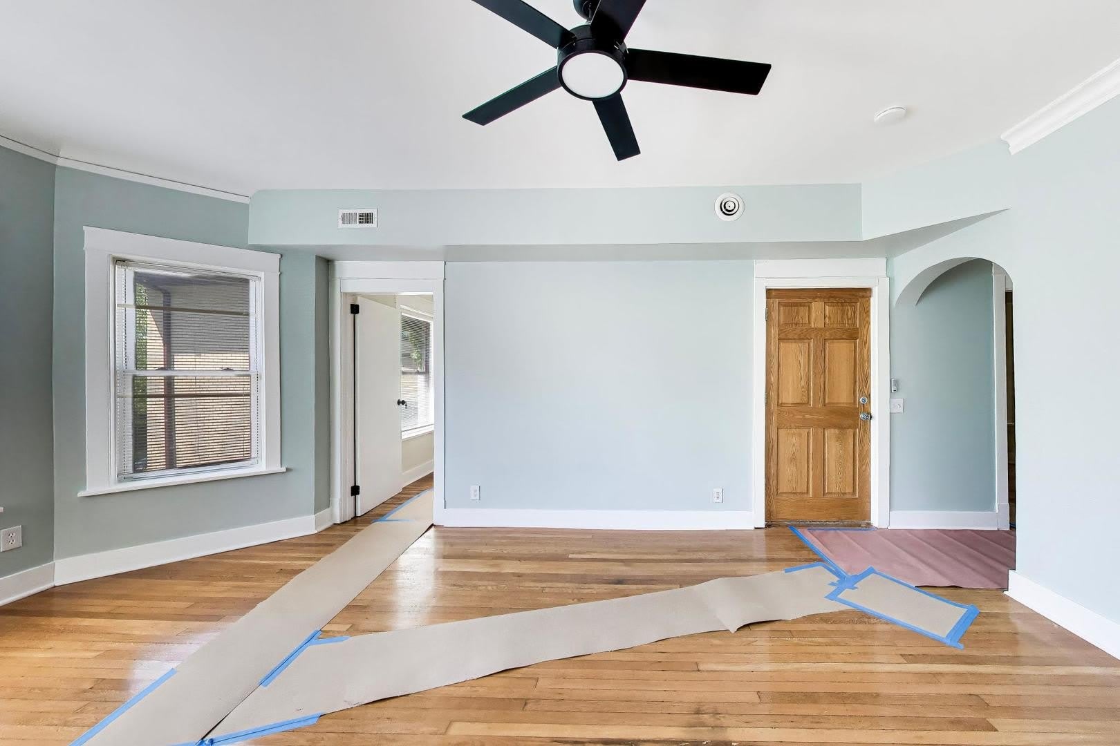 43 N Menard Avenue – photo 4