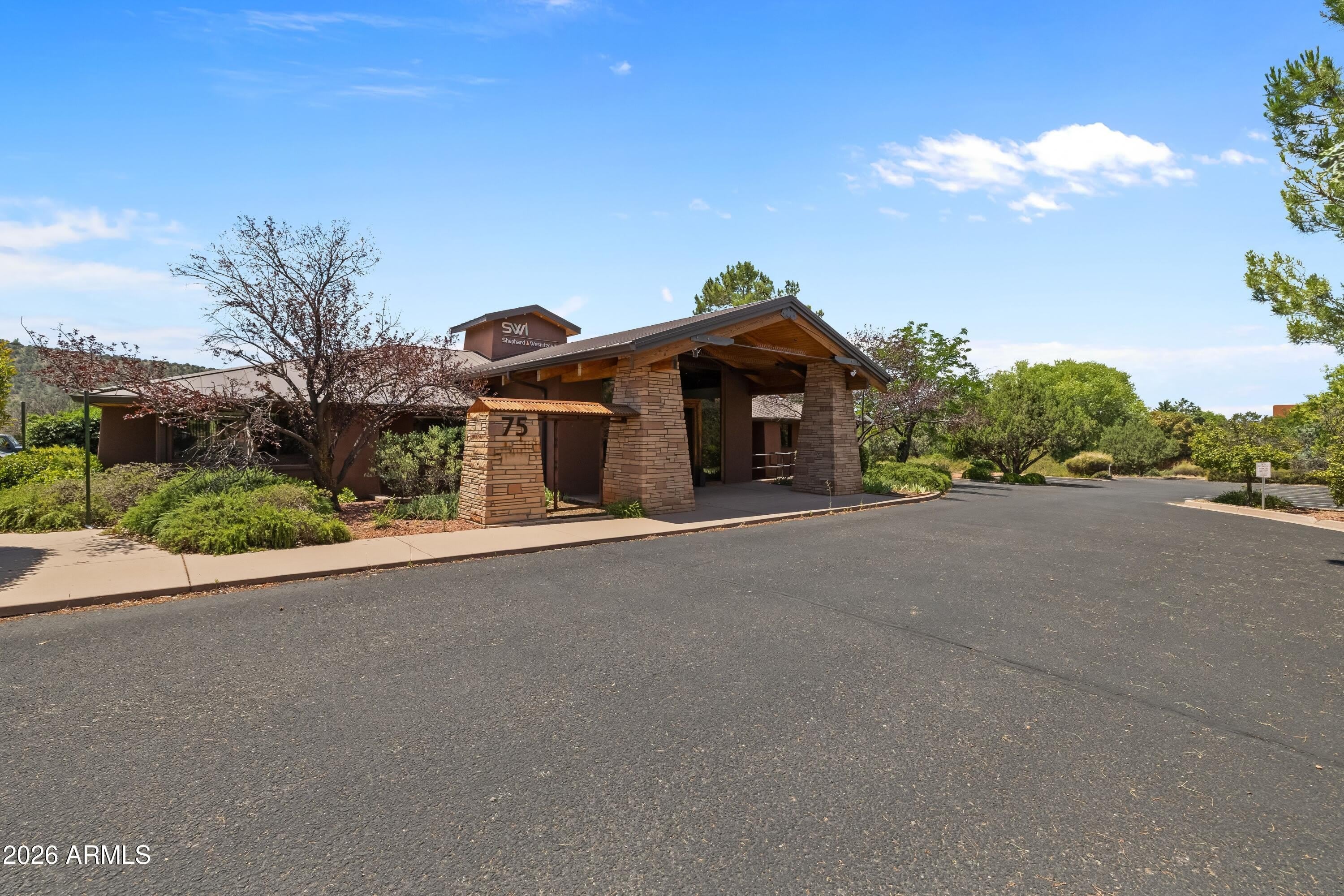 75 KALLOF Place – photo 2