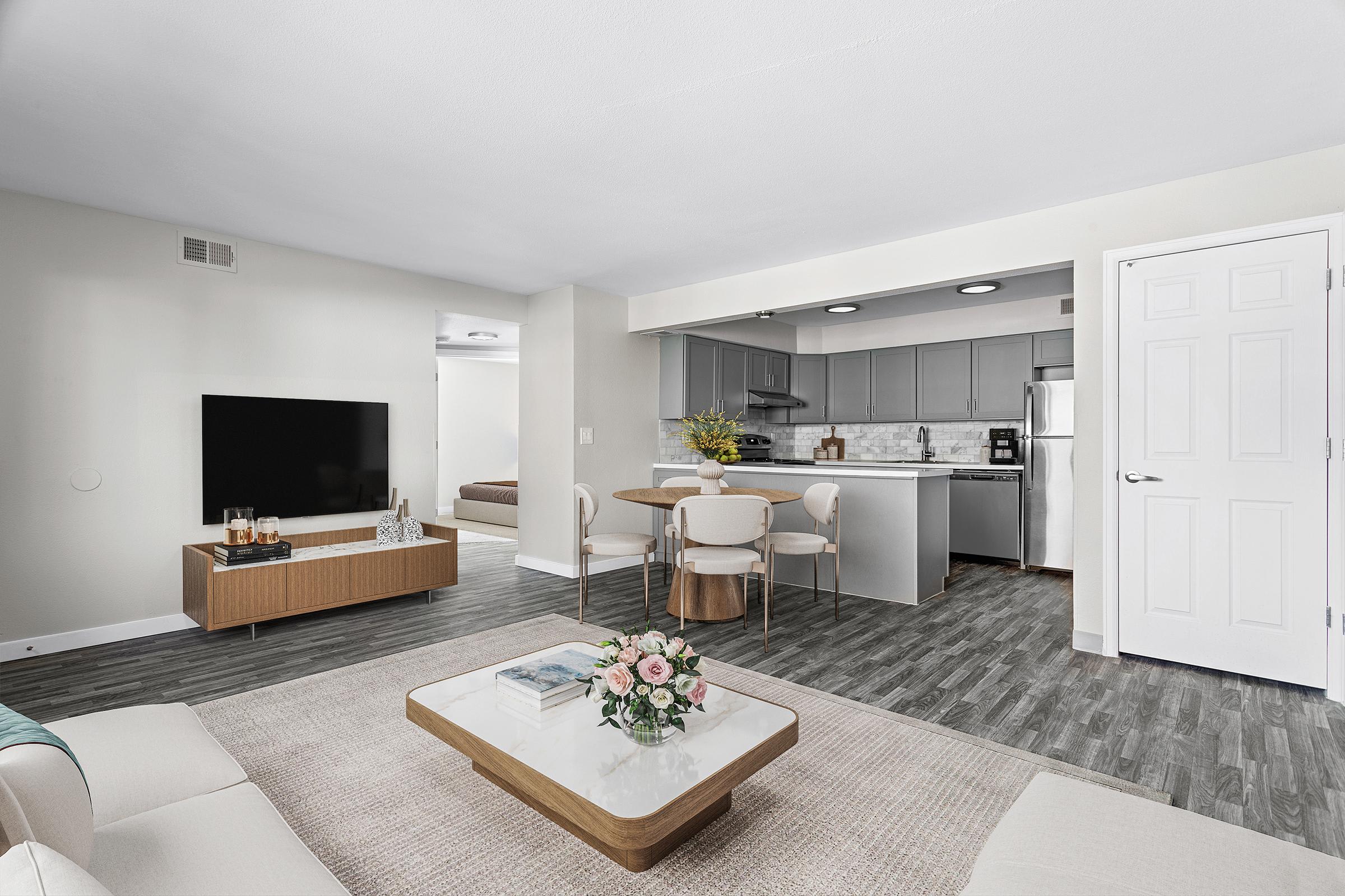 The Grove Loveland Apartments – photo 3