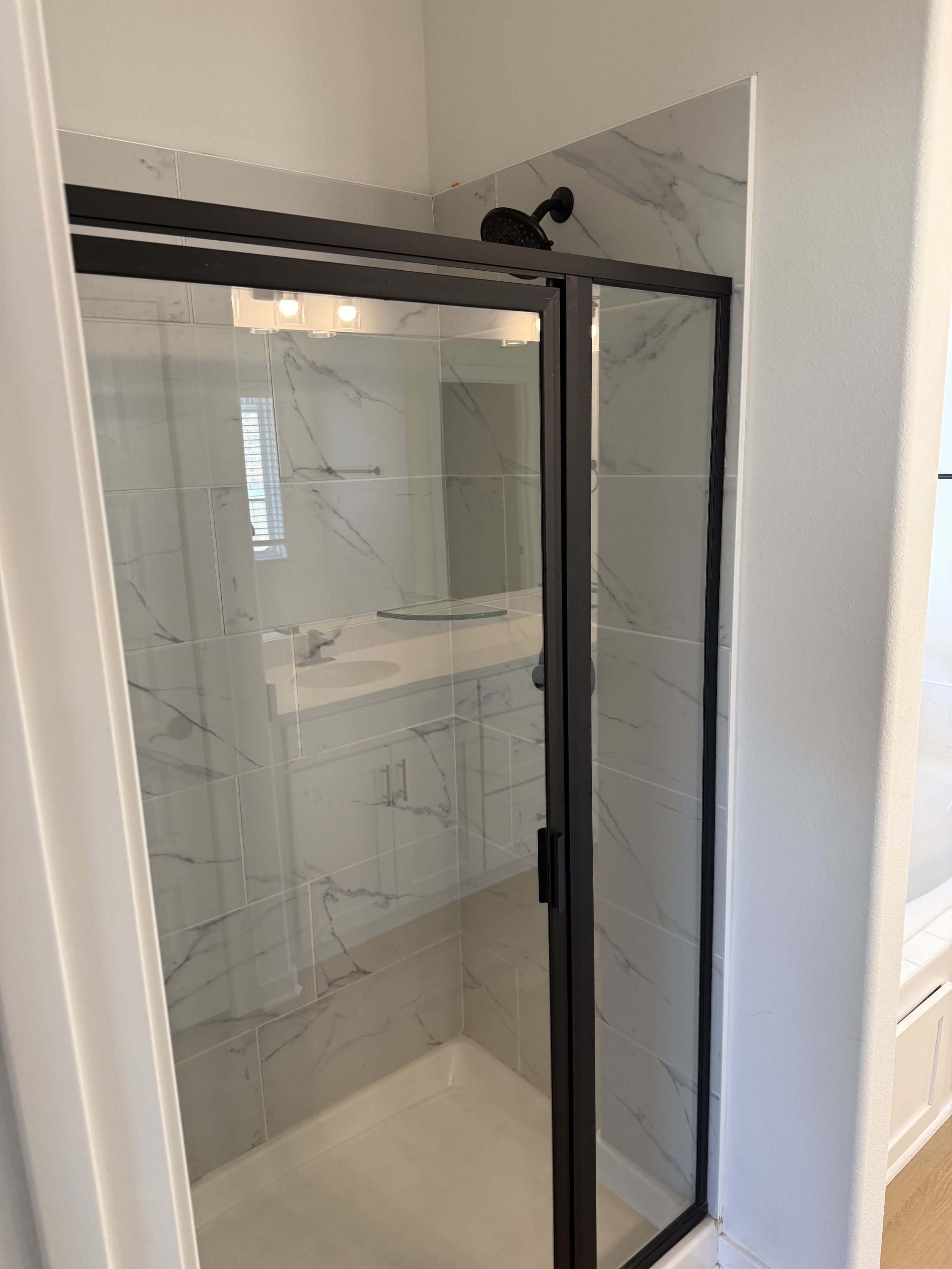5837 Lavender Avenue – photo 3