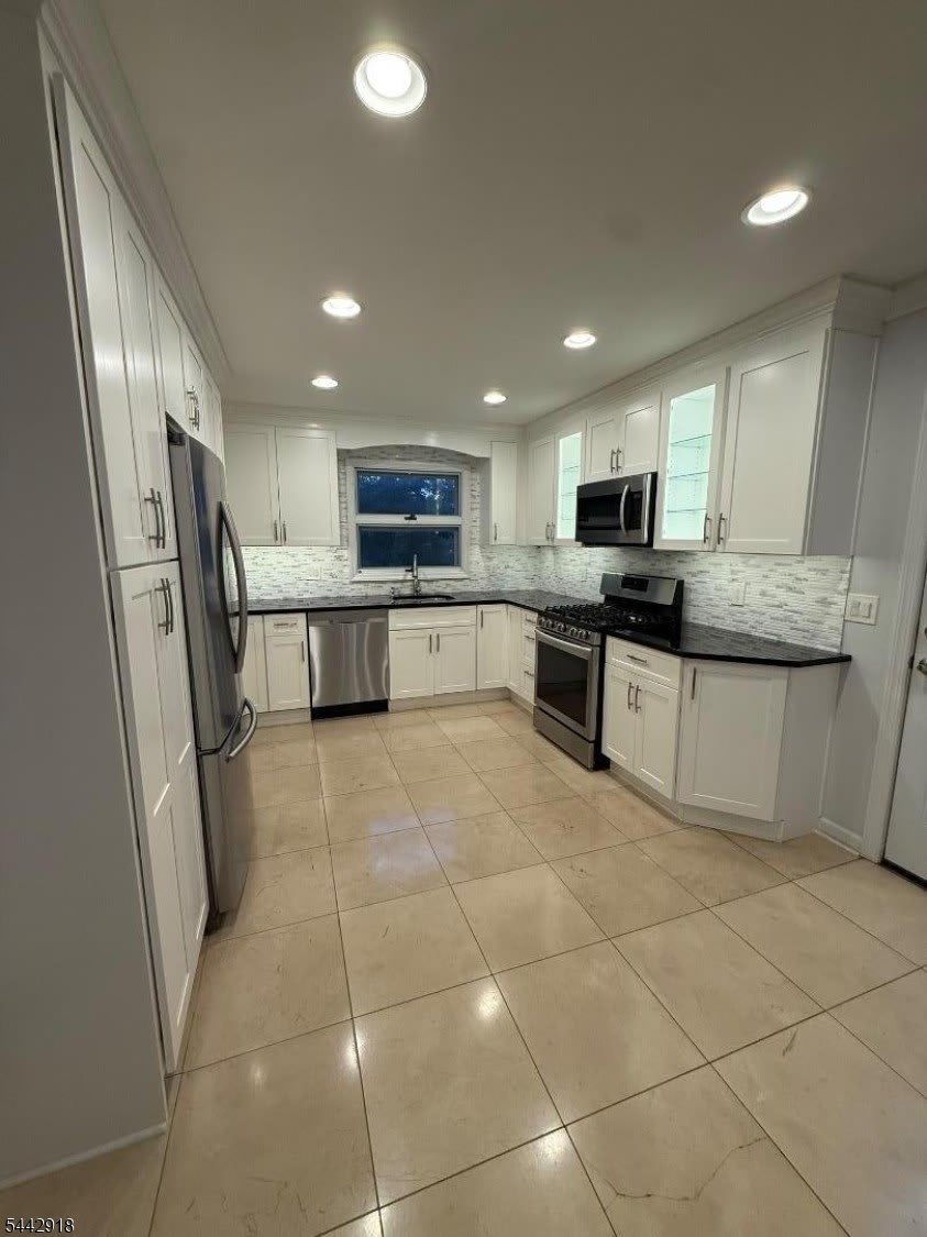 78 Mounthaven Dr – photo 3