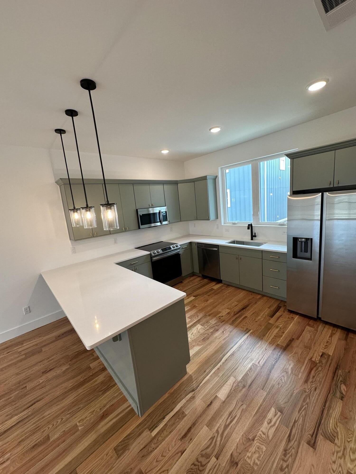 959 Montague Place – photo 5