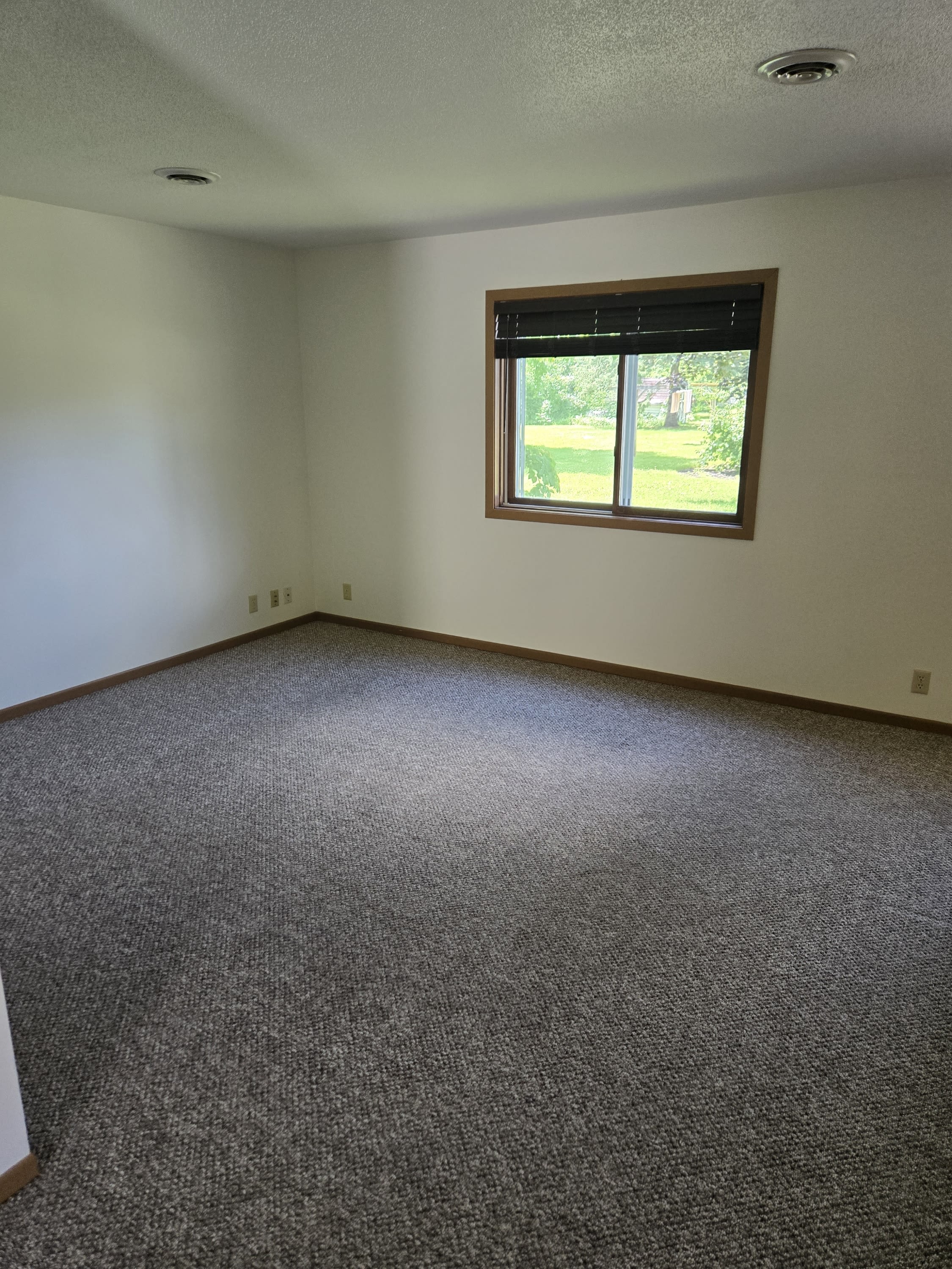 527 Franklin Street – photo 4