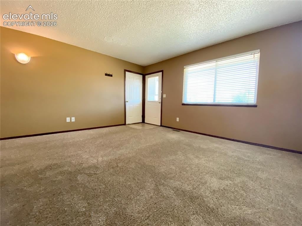 335 Trapper Lane – photo 3