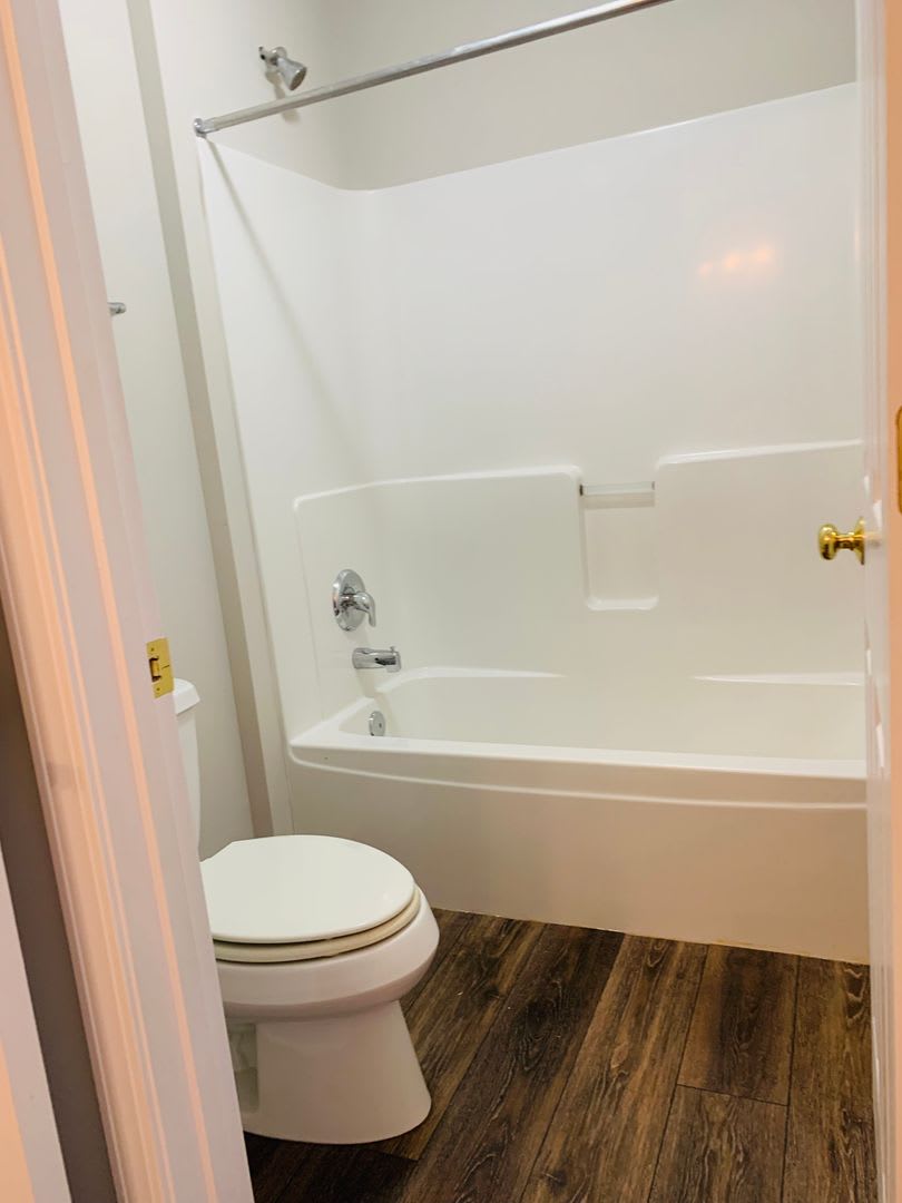 4 Bedroom, 2.5 Bath House – photo 5