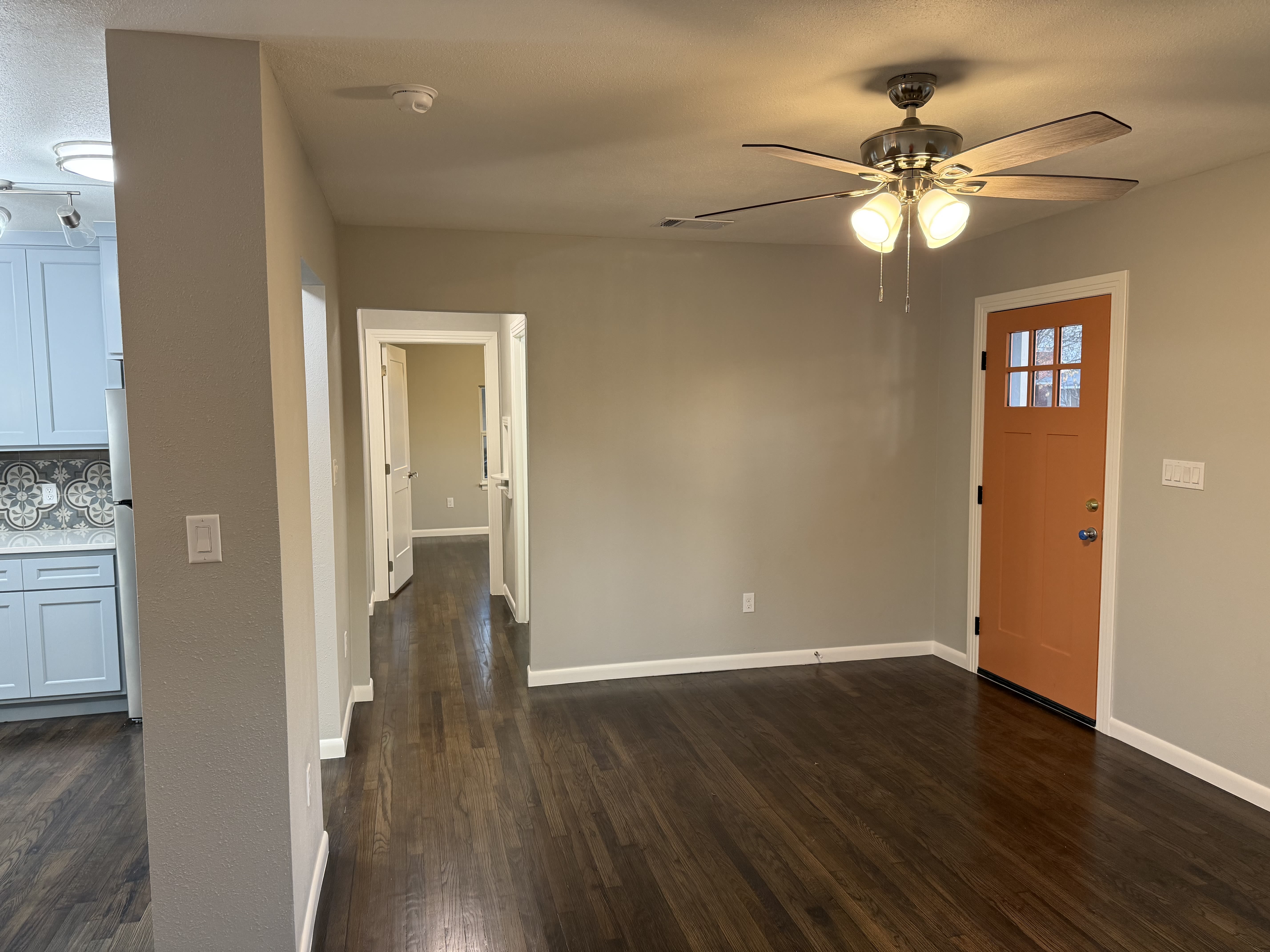 415 West Mariposa Drive – photo 4