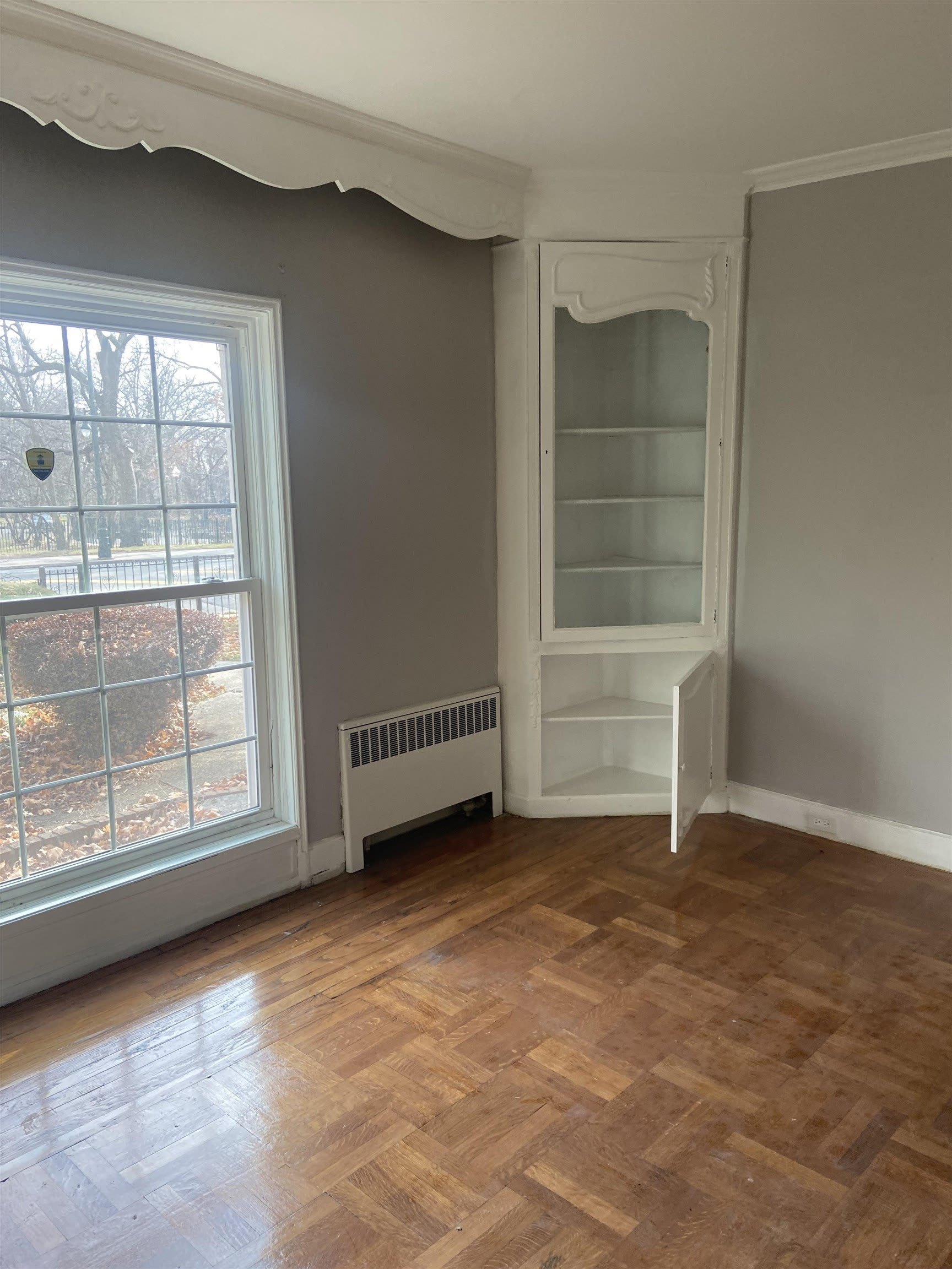 725 ELIZABETH AVE – photo 5