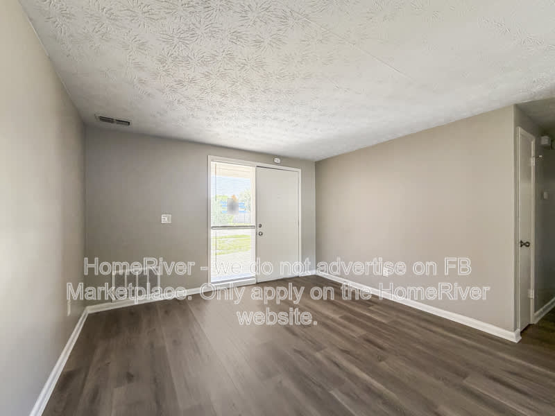 2501 Richard Ct – photo 2