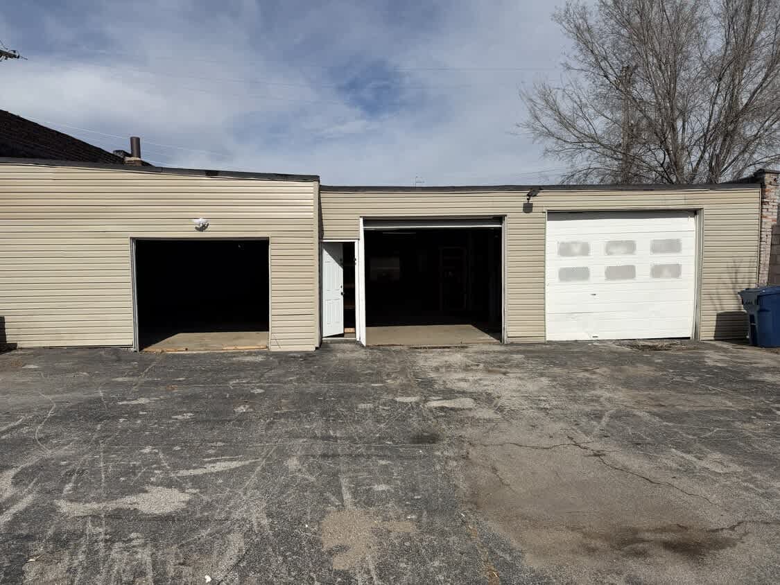 2019 Cushing Street – photo 3