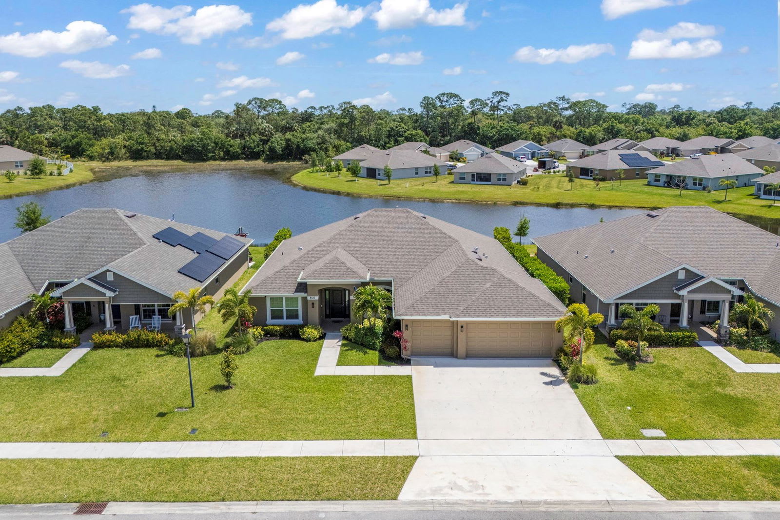 8517 Waterstone Boulevard – photo 4