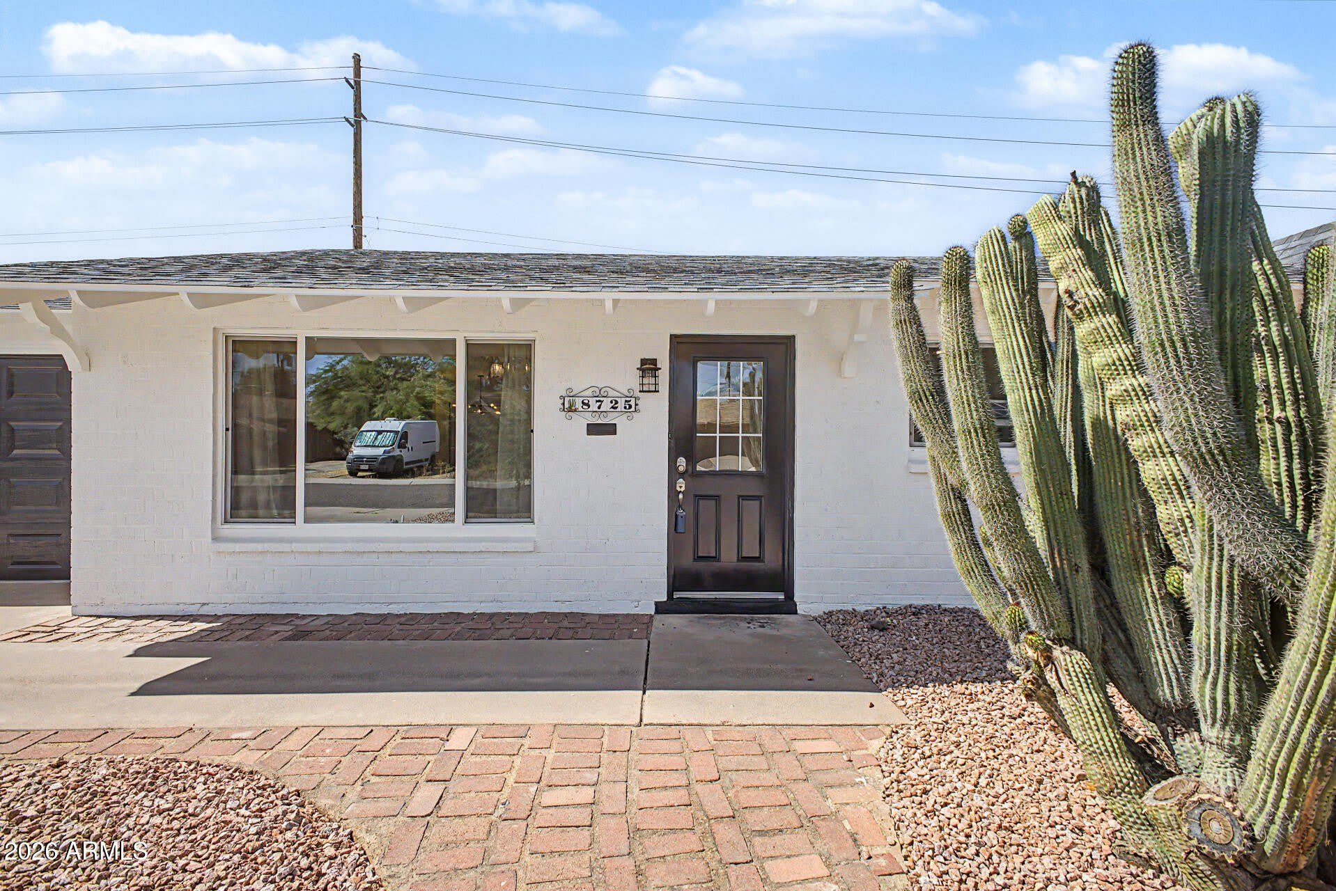 8725 E CORONADO Road – photo 4