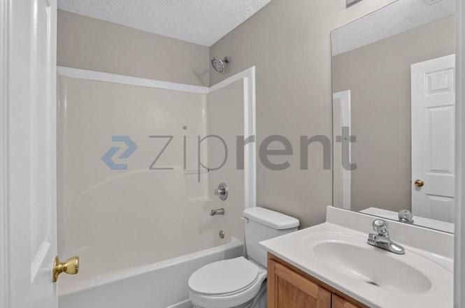 940 Melrose Park Pl – photo 4