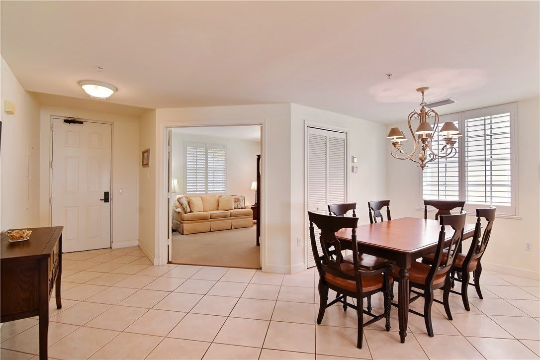 940 Turtle Cove Lane – photo 2