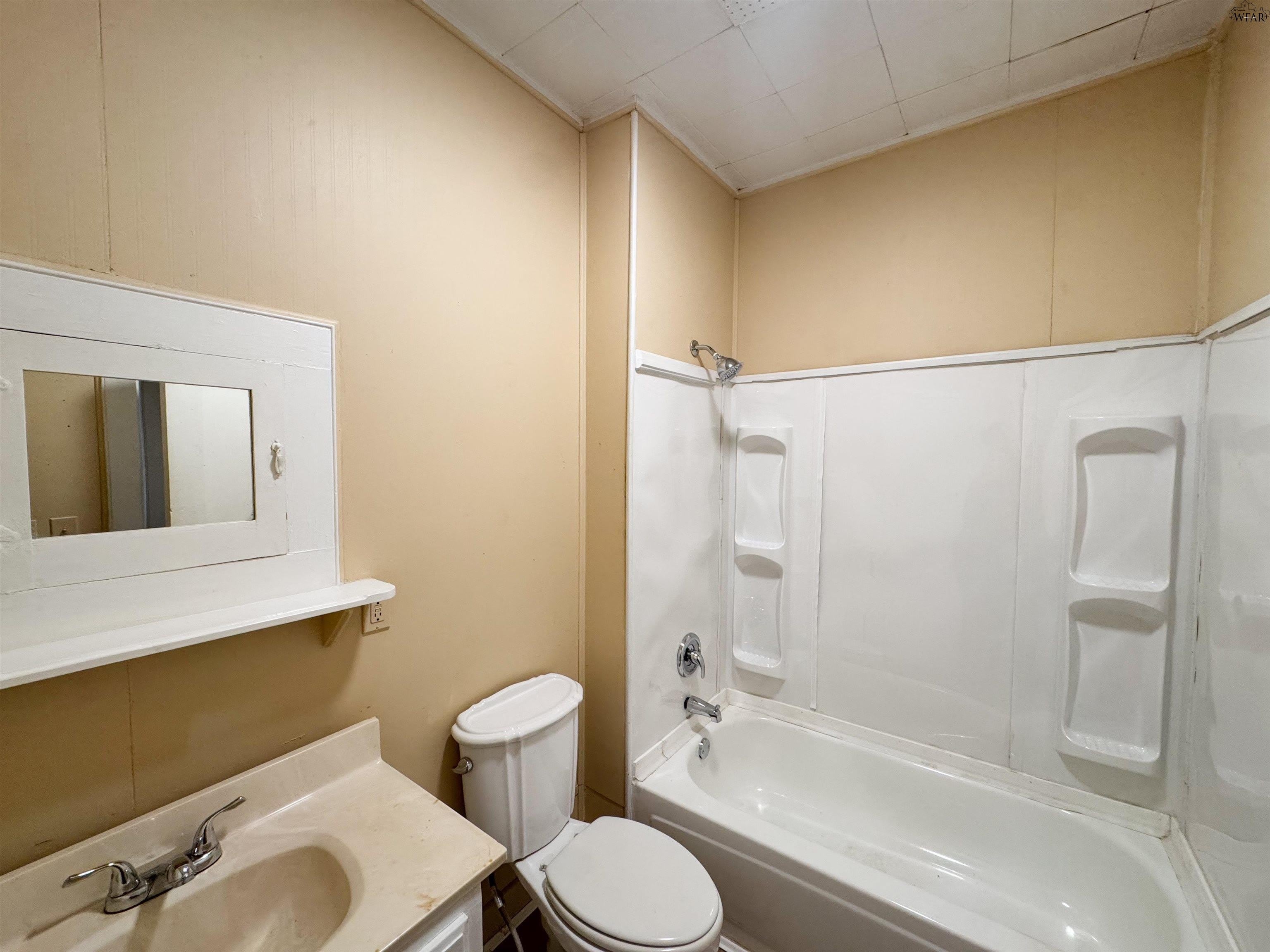 1913 Tilden Street – photo 5