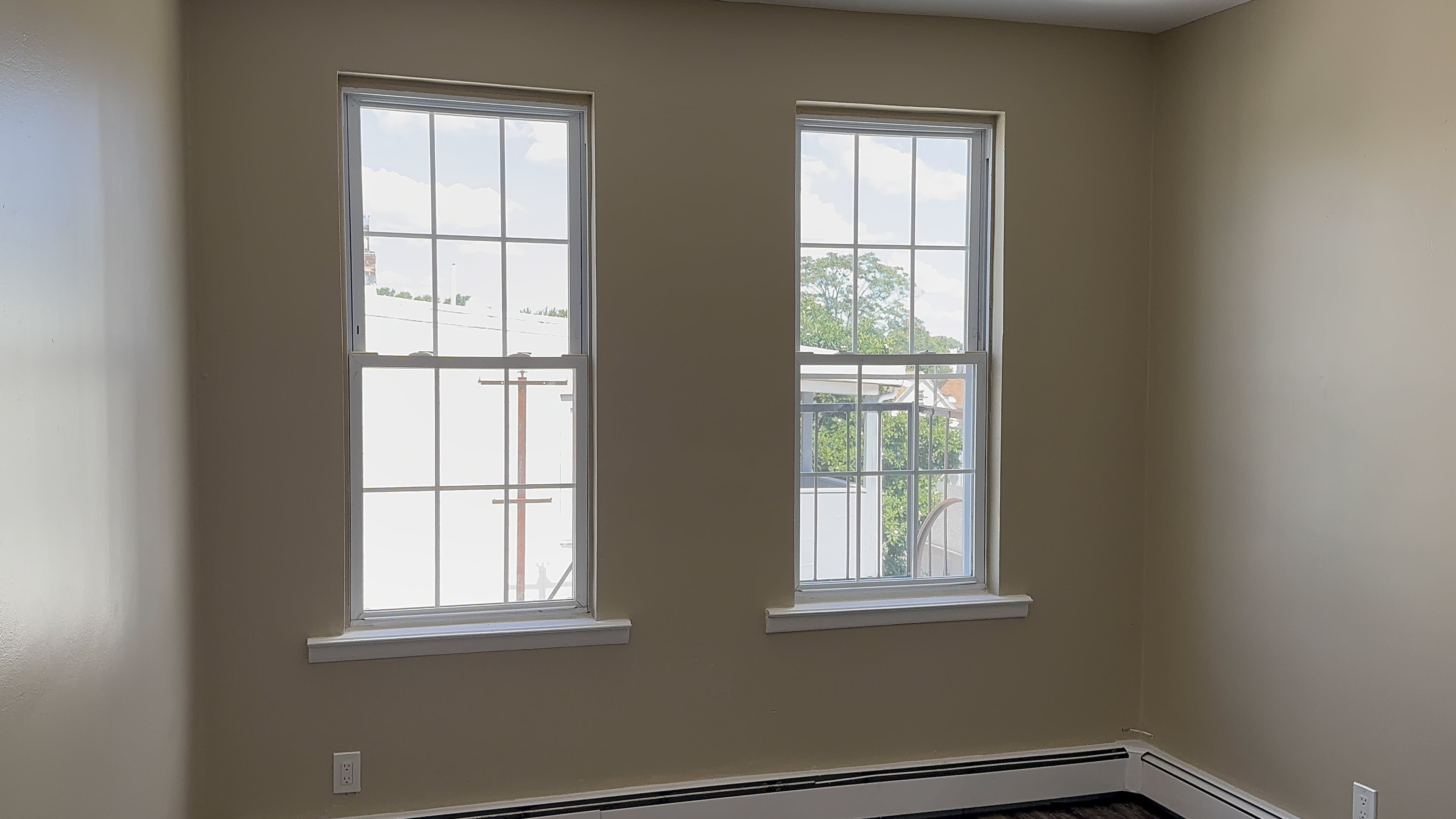 667 Charles St – photo 1