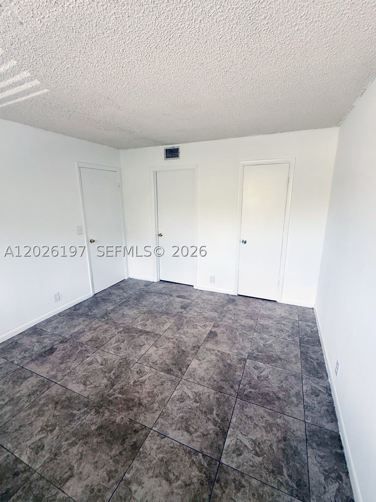 2070 NW 43rd Ter – photo 4