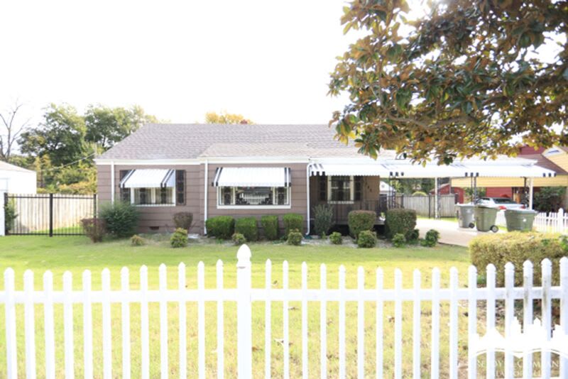 1446 Alamo St – photo 3