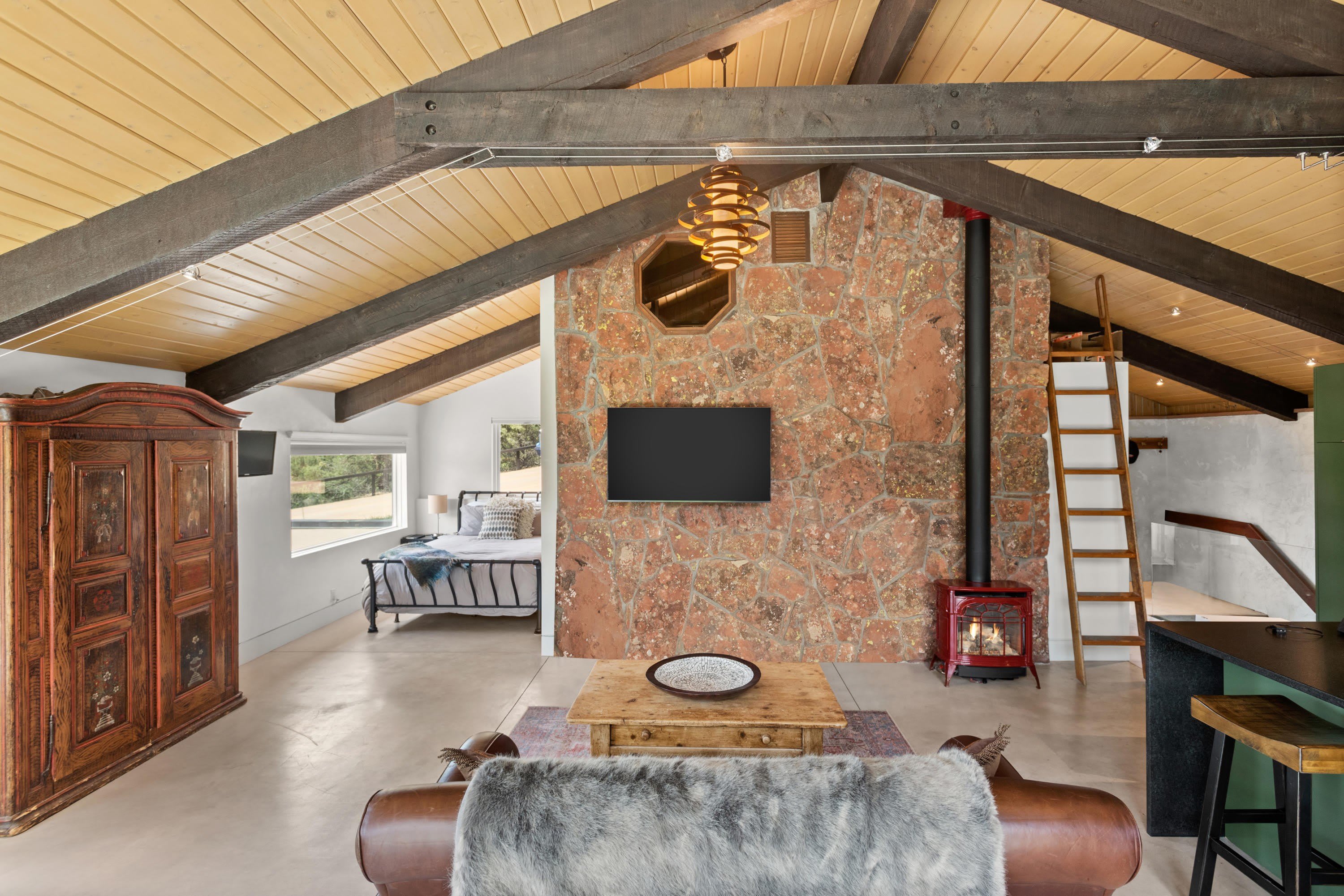 561 Booth Lane – photo 4