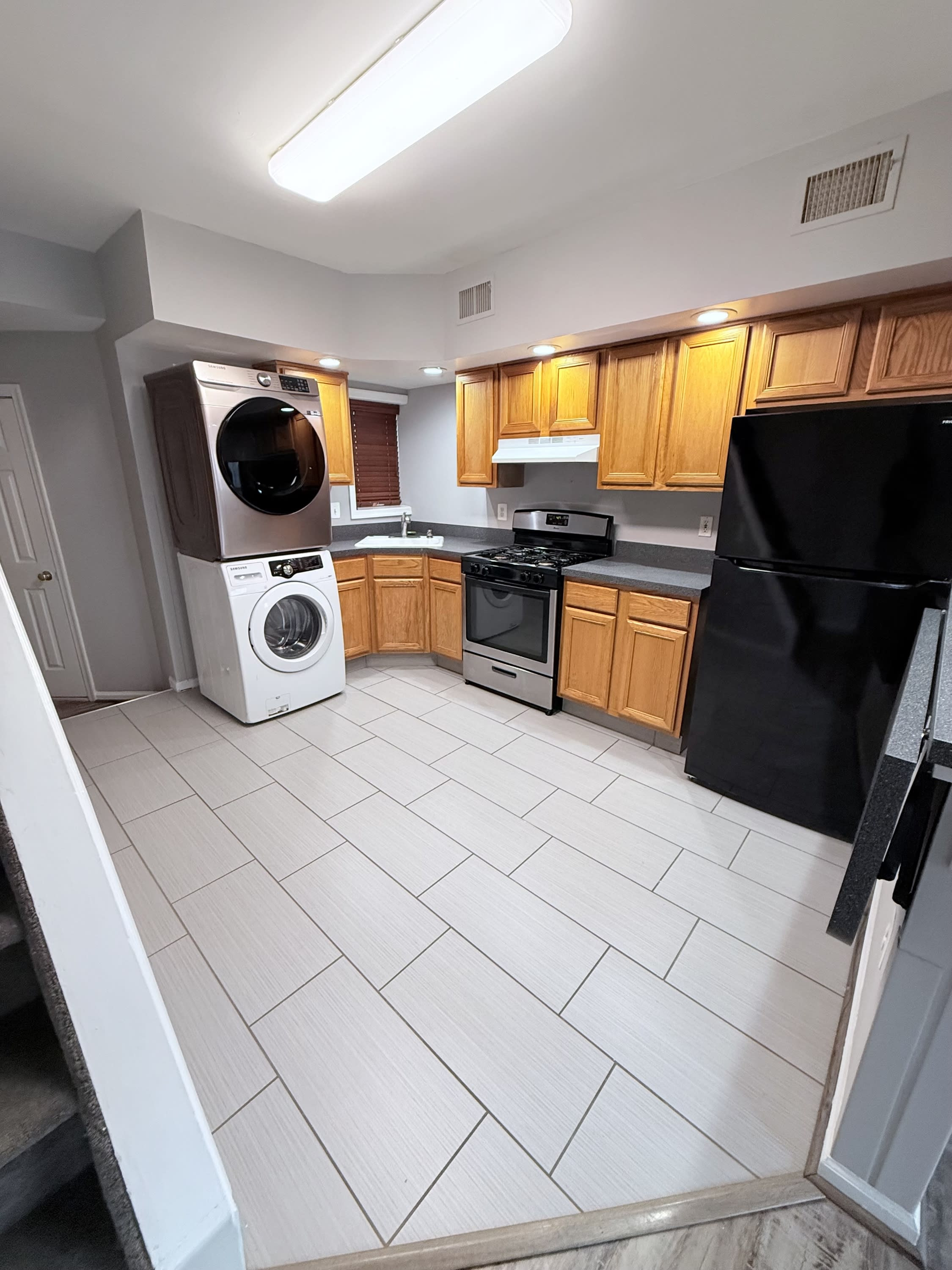 925 North 28th Street – photo 5