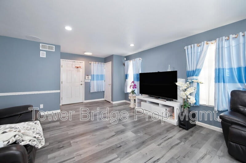 8924 La Margarita Way – photo 4