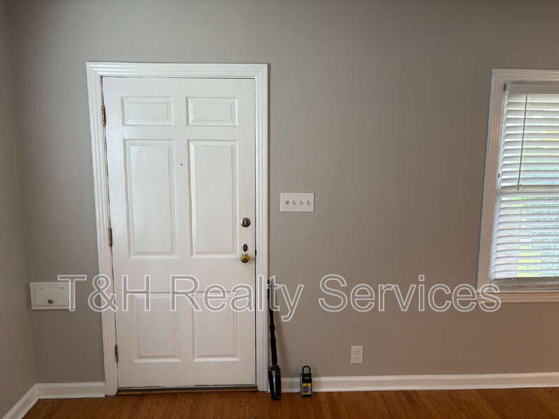 5302 East Saint Joseph Street – photo 4