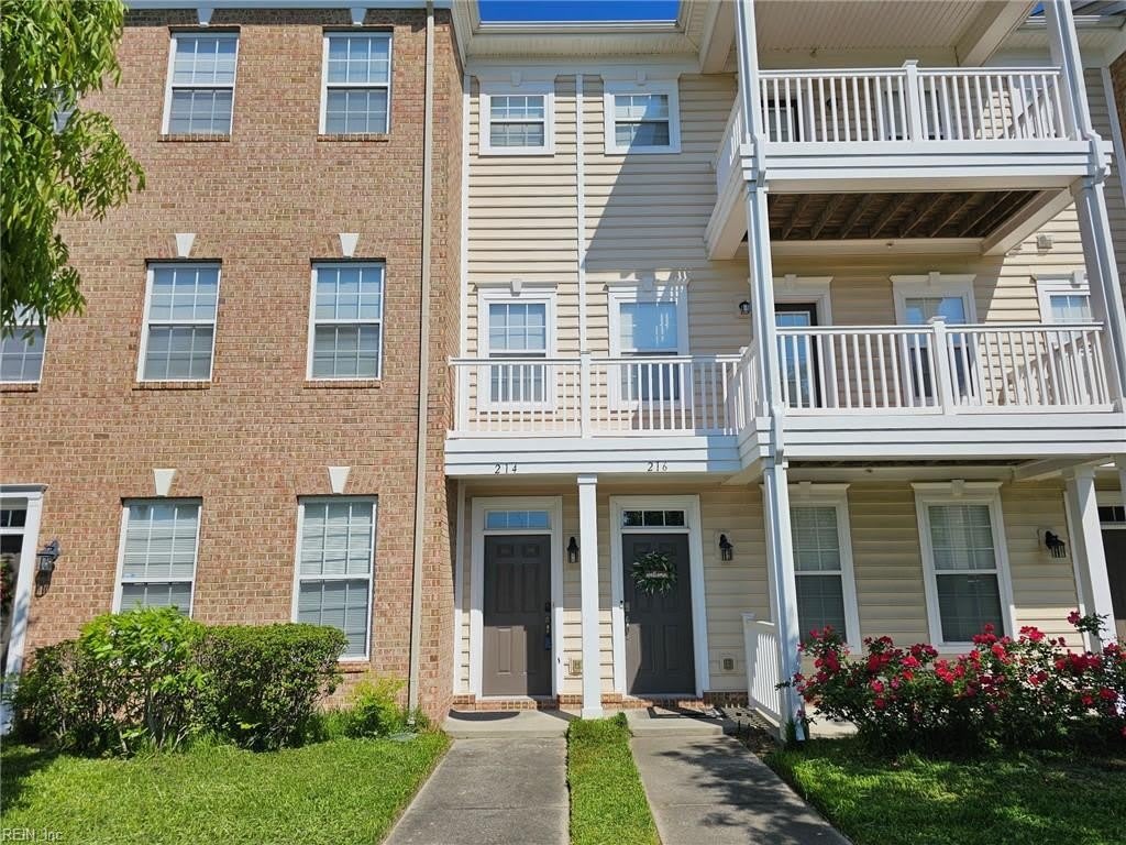 214 Larimar Avenue – photo 1