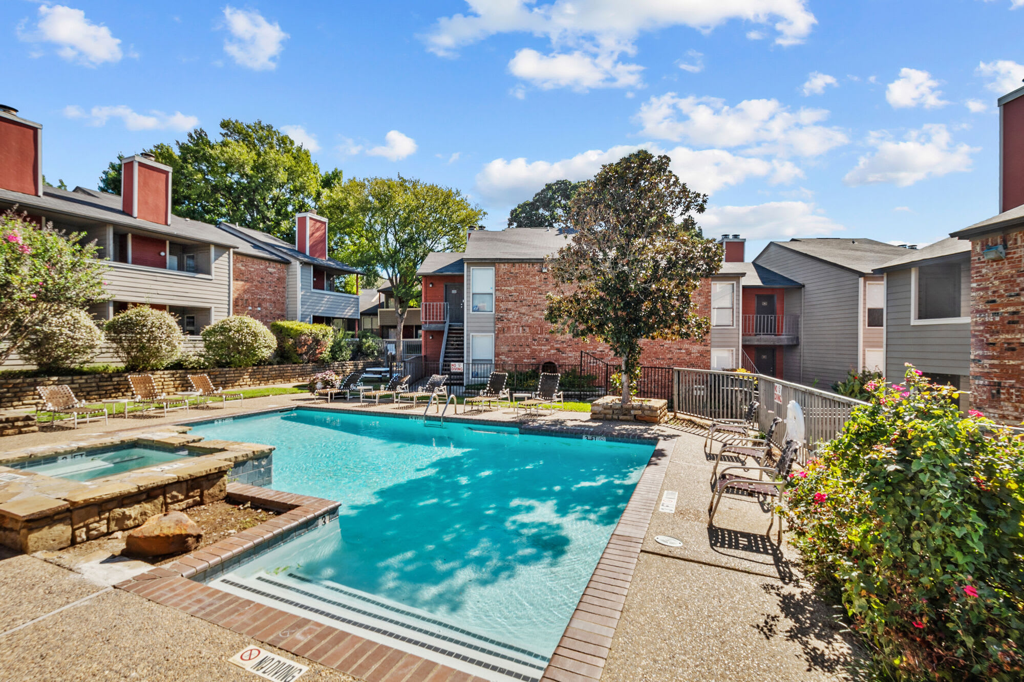 Kennington Apartments – photo 1