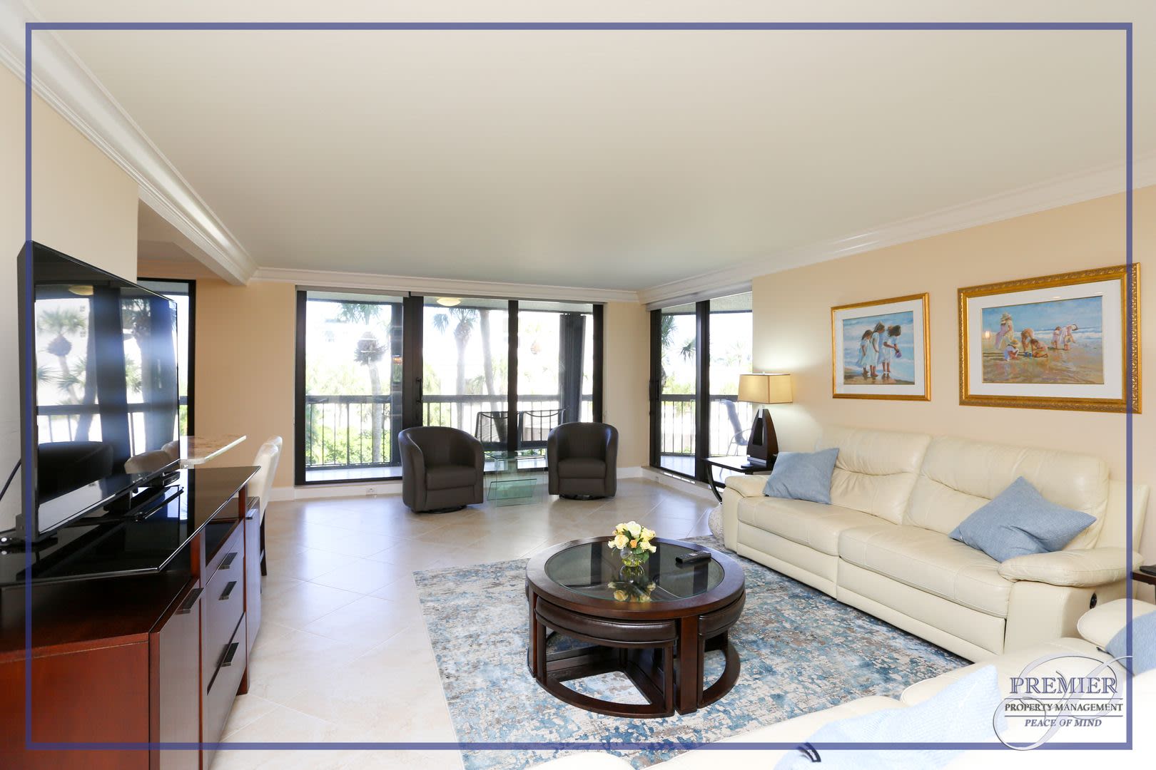 Park Shore Beauty Walk To Venetian Village Esplanade Nice Amenities 2 Bedroom Condo On The Beach – photo 1