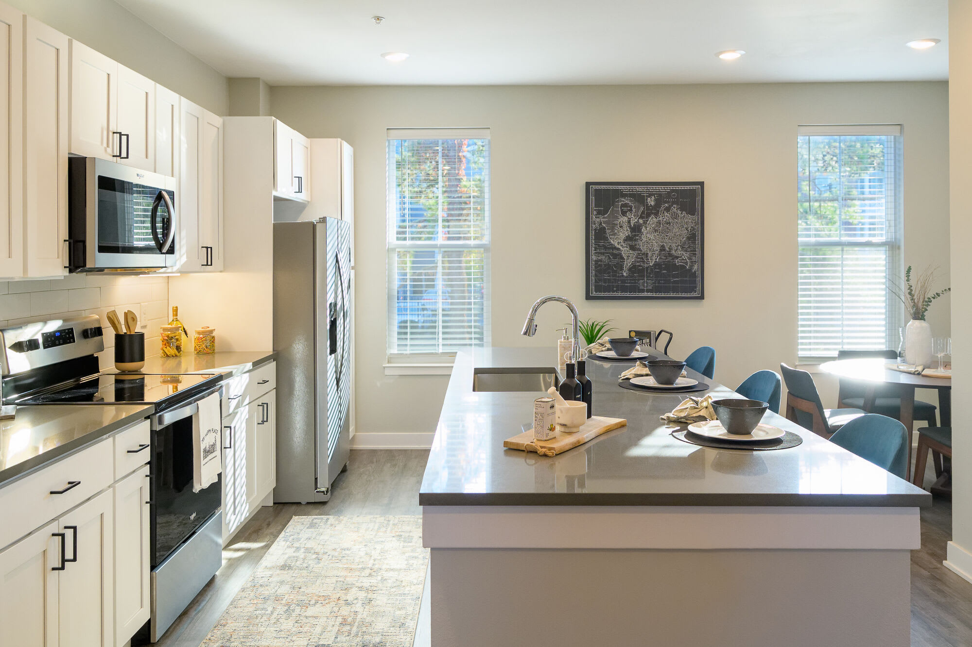 Oakbrook Townhomes – photo 2
