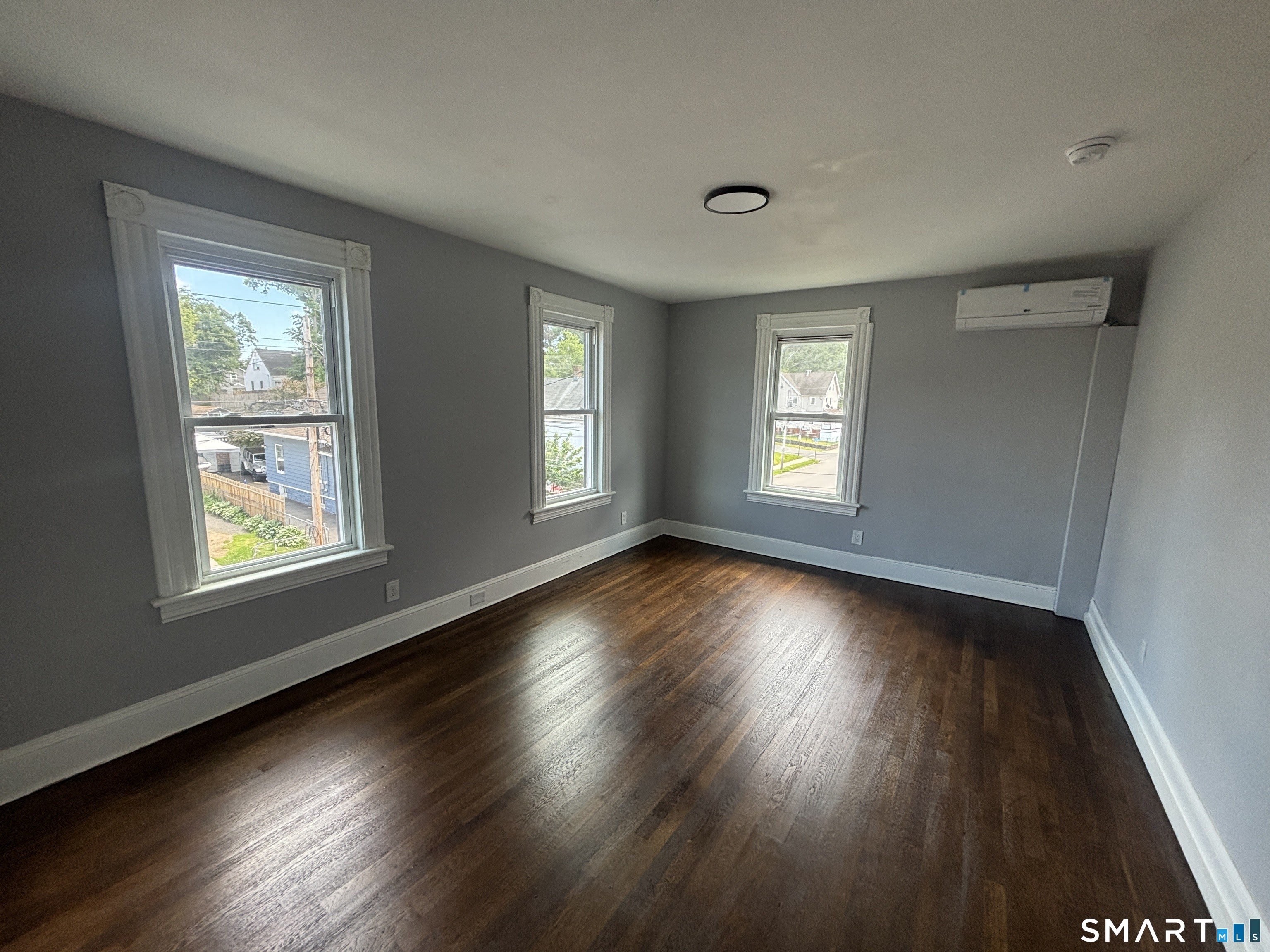 231 Goddard Avenue – photo 4