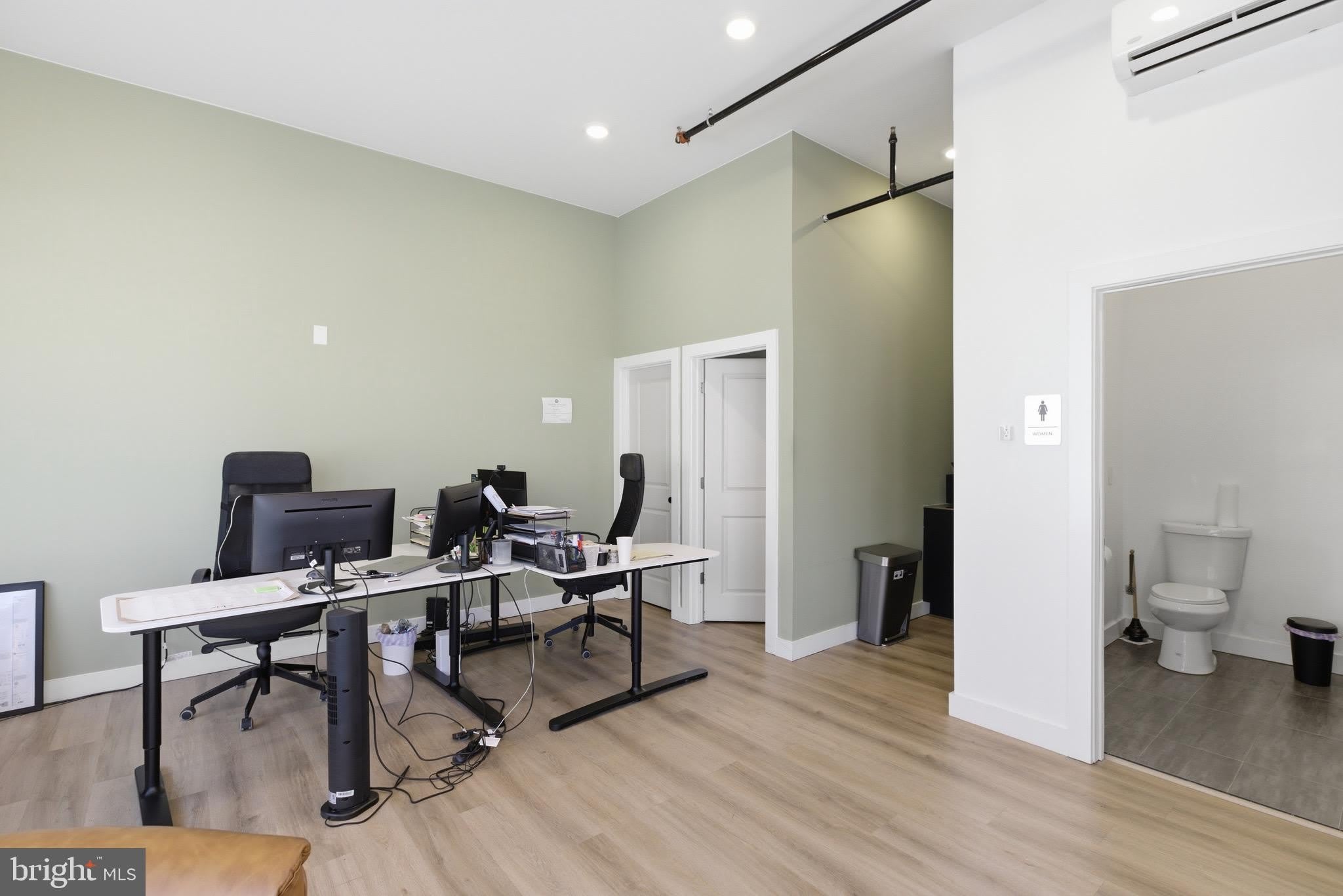 1214 S 15TH Street – photo 3