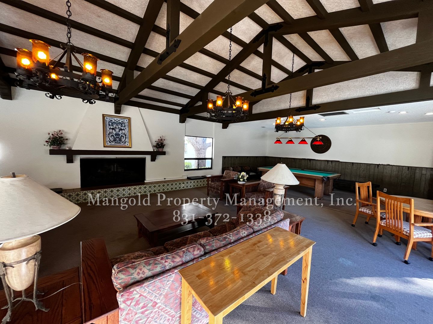 Charming Monterey Condo with Pool, Fireplace & Utilities Included – photo 3