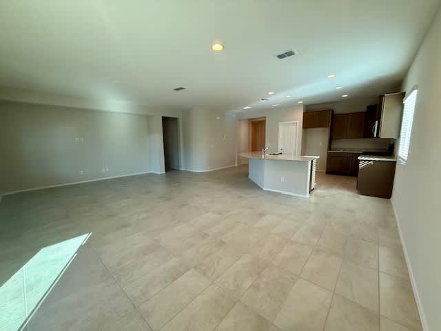 2926 North Coronado Drive – photo 2