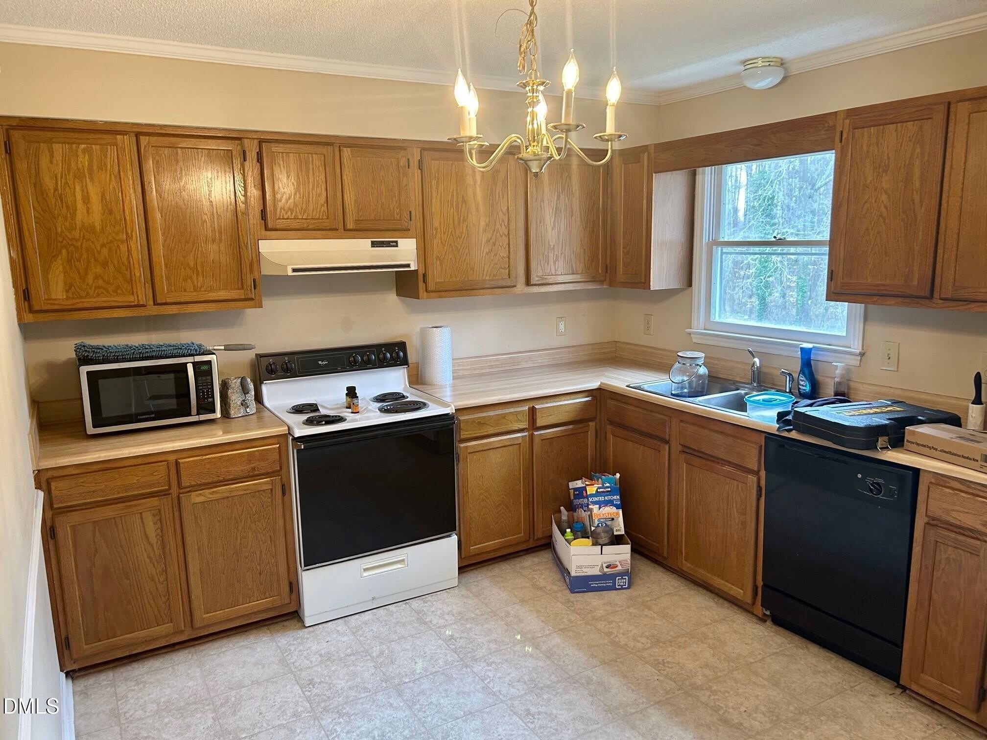1521 Bricklanding Circle – photo 2