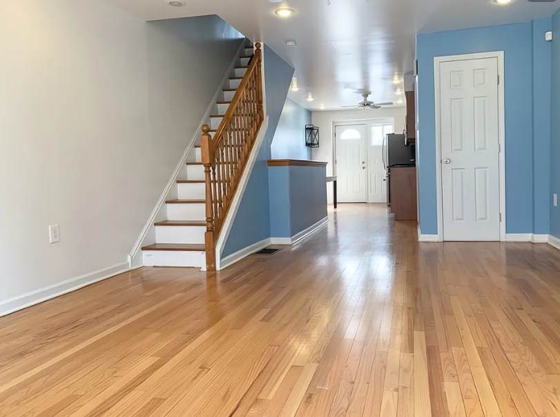 2433 Manton Street – photo 2