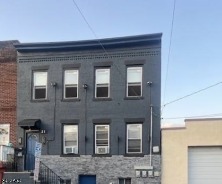21 Alva St – photo 2