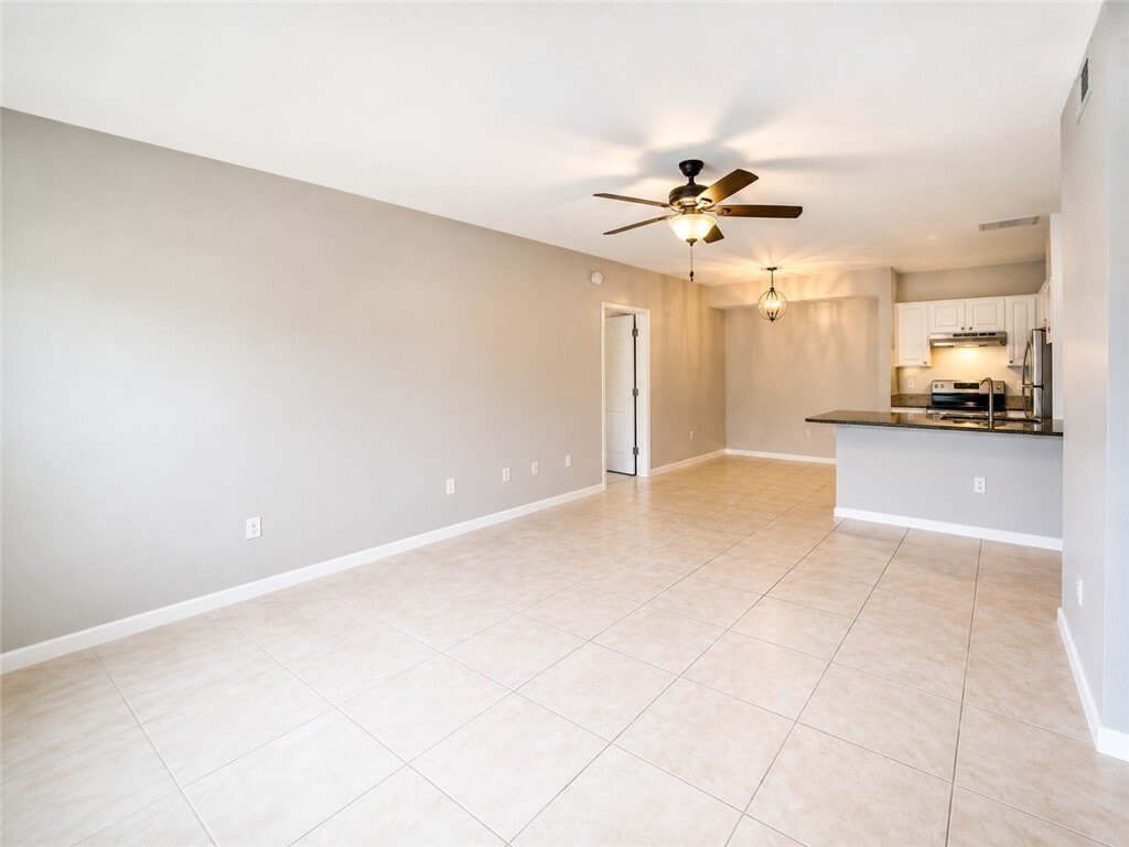 5095 FAIRWAYS CIRCLE I109 – photo 4