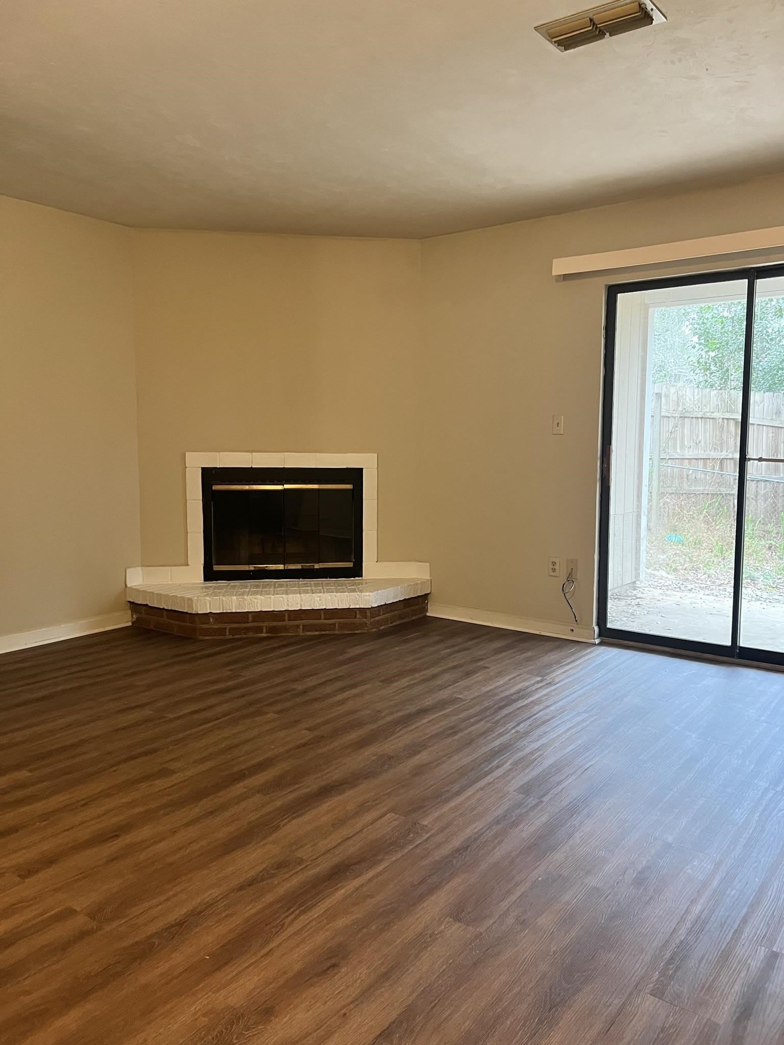 1850 Sylvan Court – photo 4