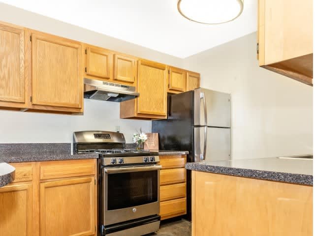 1840 Apartments – photo 5