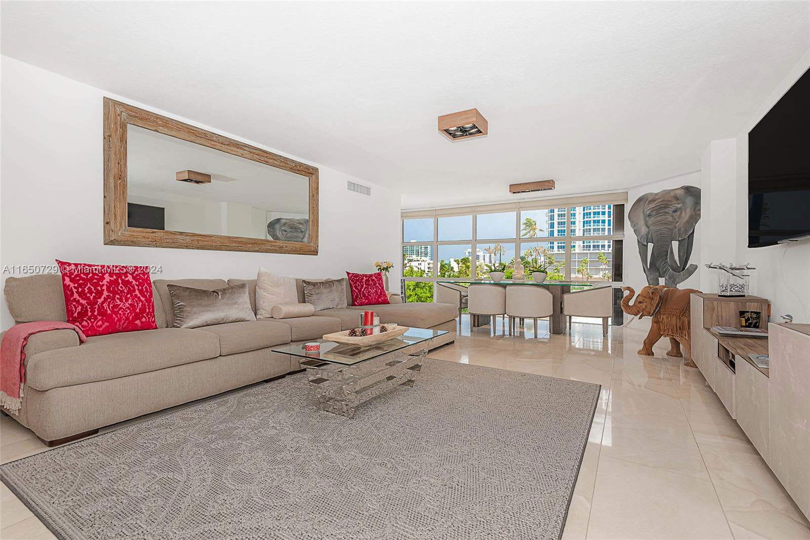 6423 Collins Avenue – photo 2