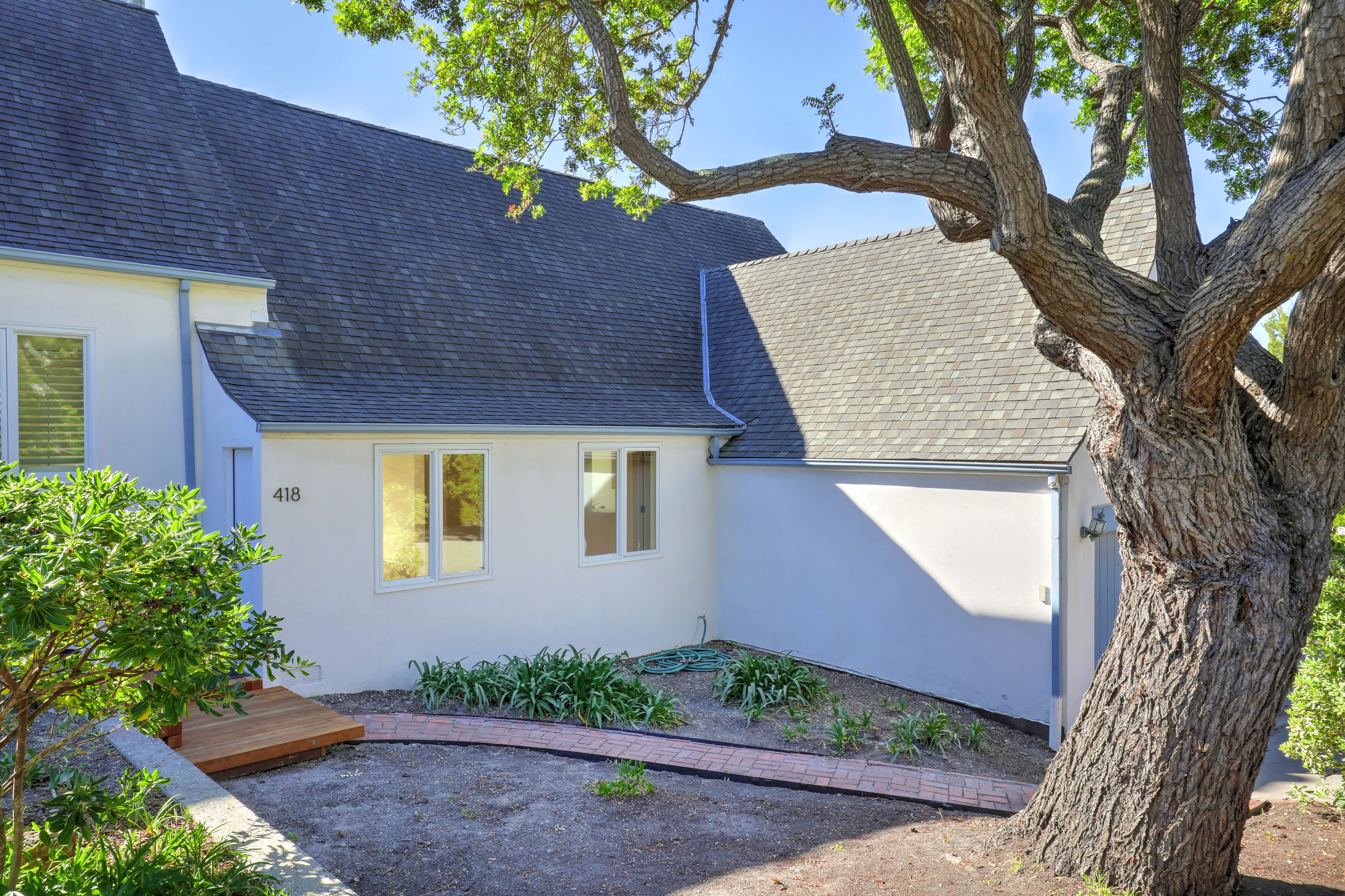 418 Las Alturas Road – photo 2
